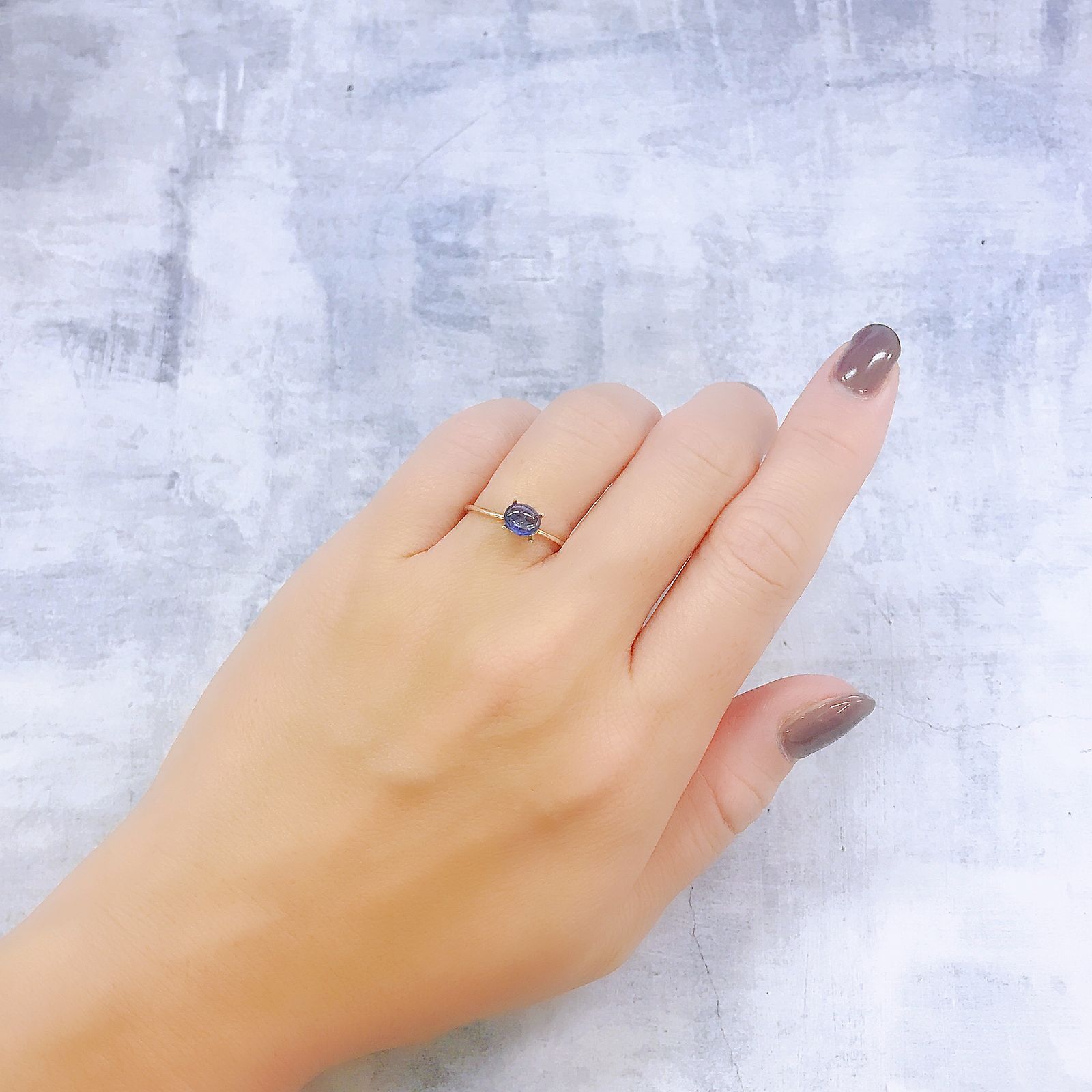 サファイア(宝石名ブルー・サファイア)スリランカ/マダガスカル産 0.68ct 識別済[220918152]5.7x4.8mm前後