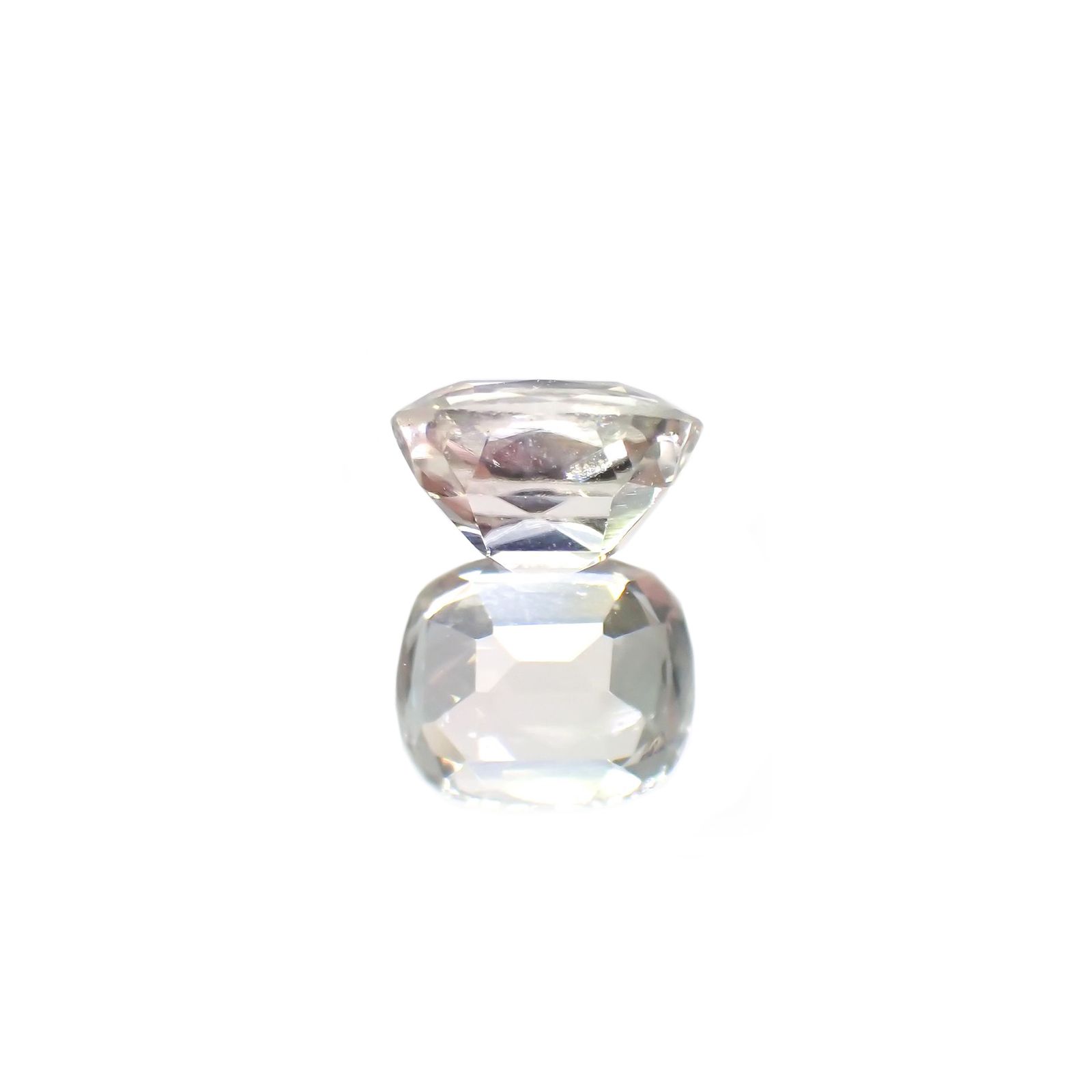 パステルカラートルマリン アフガニスタン産 0.77ct [220114264]5.9x5mm前後