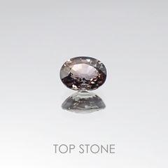 カラーチェンジサファイア非加熱(宝石名サファイア) タンザニア産 0.36ct 識別済[20106021]4.6×3.6mm前後