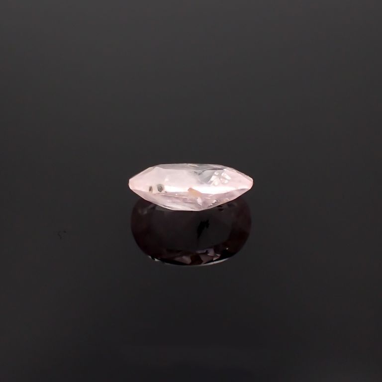 ピンクグロッシュラーガーネット  ミャンマー産 1.09ct[230220345]7.5x6mm前後