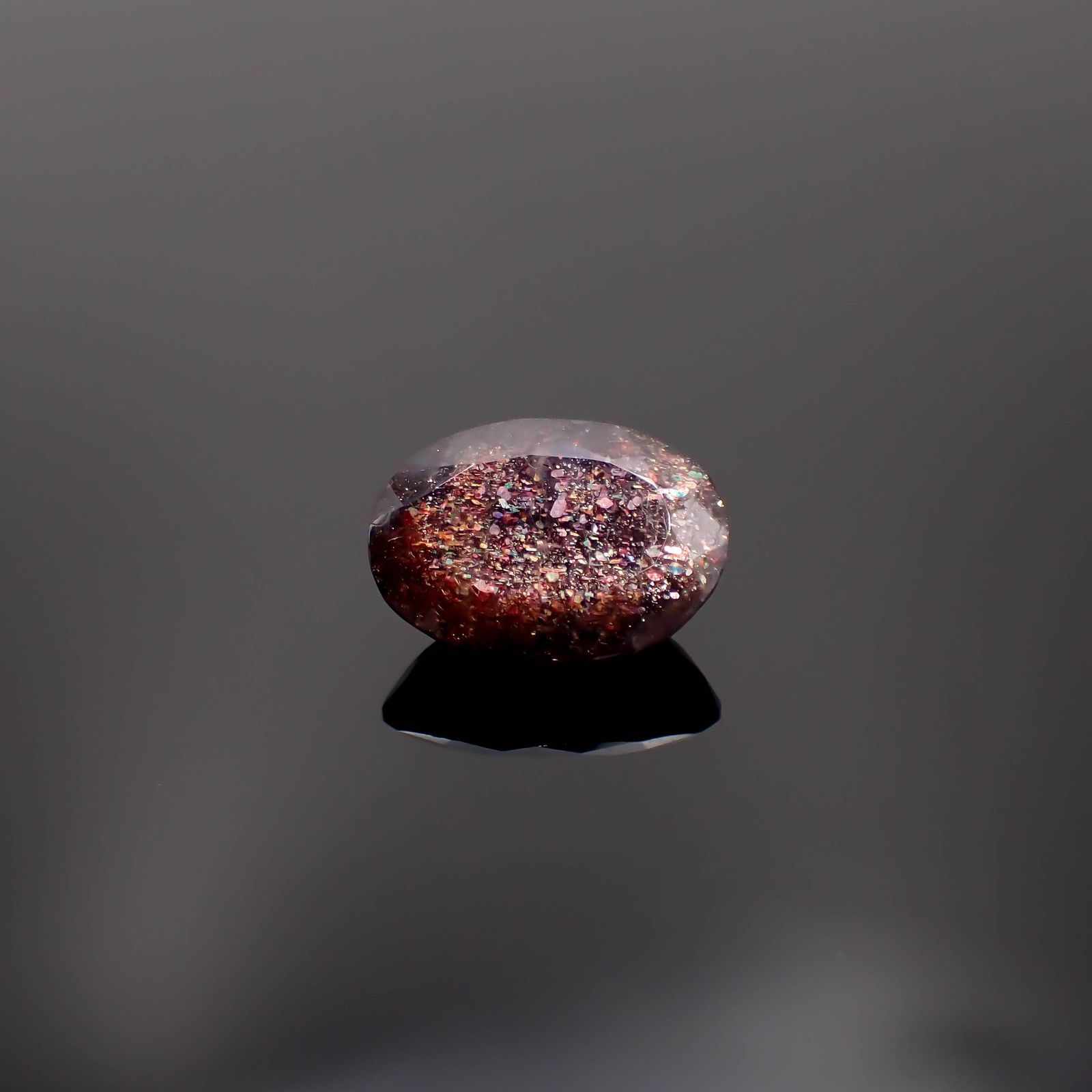 ブラッドショットアイオライト インド産 11.40ct[230622537]18x13.4mm前後