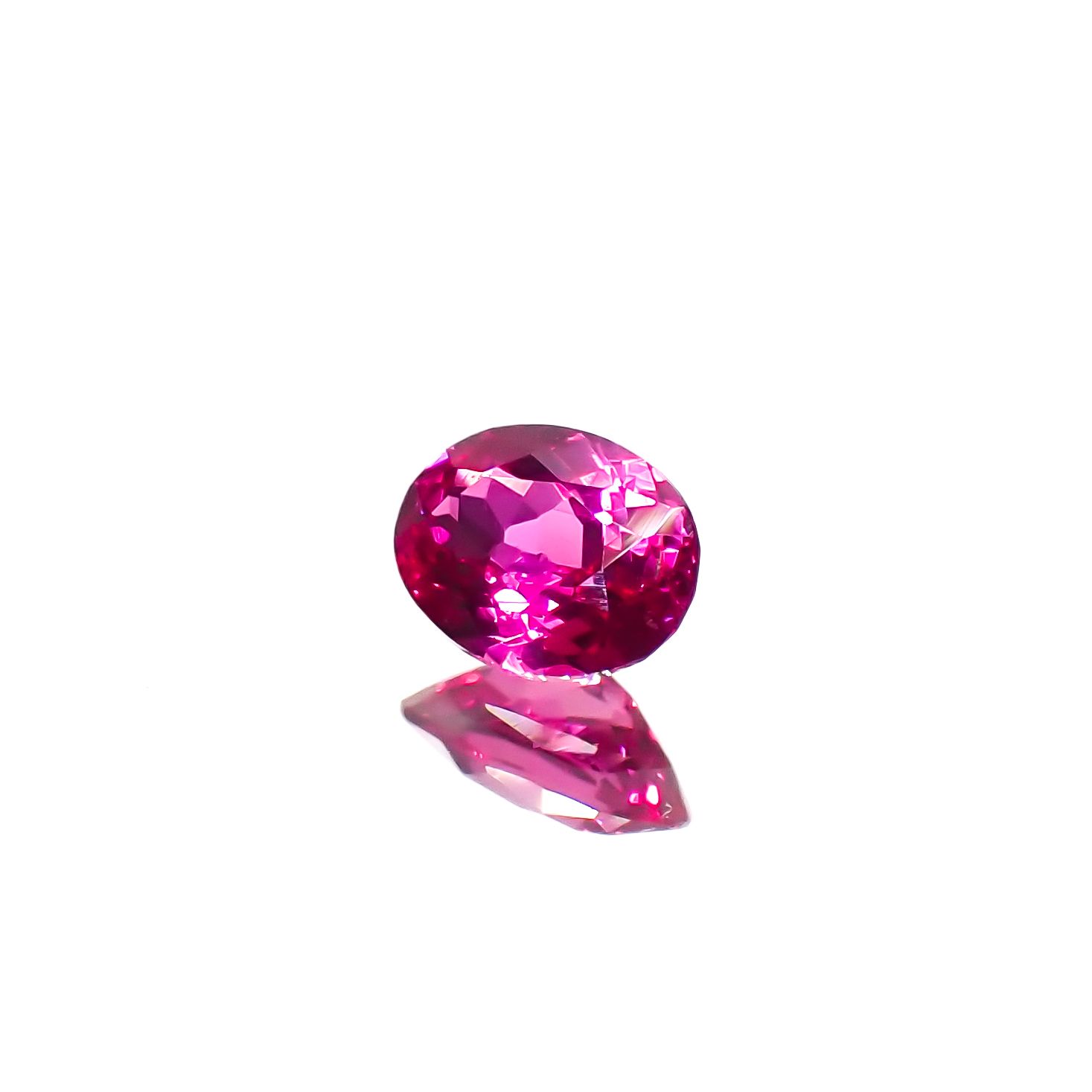 ルビー 非加熱 タンザニア産 0.25ct[240326674]4.4x3.3mm前後