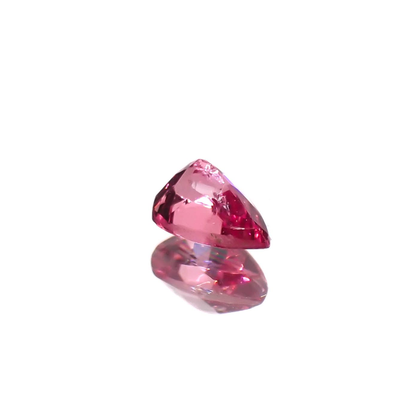 ホットピンクスピネル タンザニア・マヘンゲ産 0.15ct[240327002]3.9x2.8mm前後