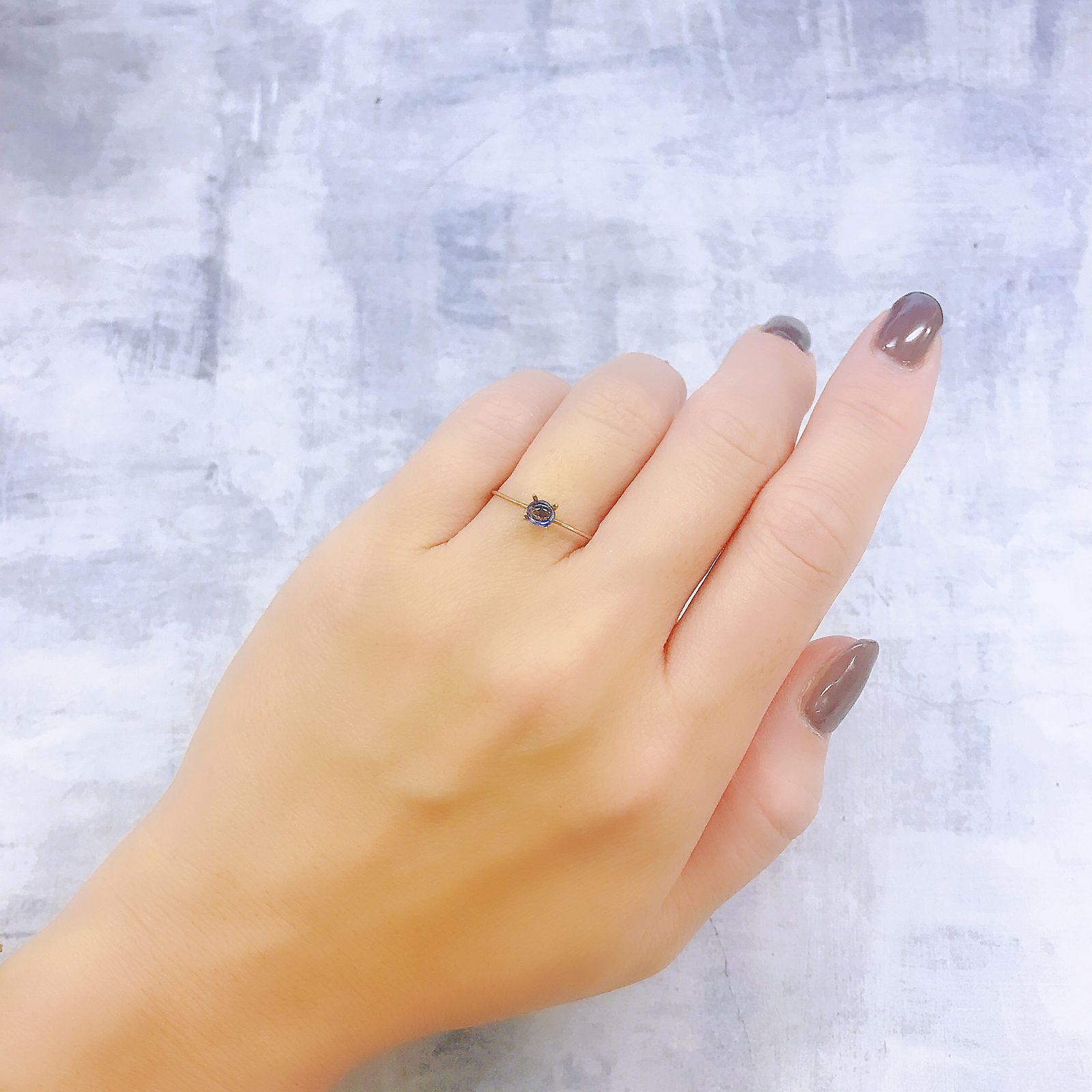 サファイア(宝石名ブルー・サファイア)スリランカ/マダガスカル産 0.35ct 識別済[220918141]4.2x3.5mm前後