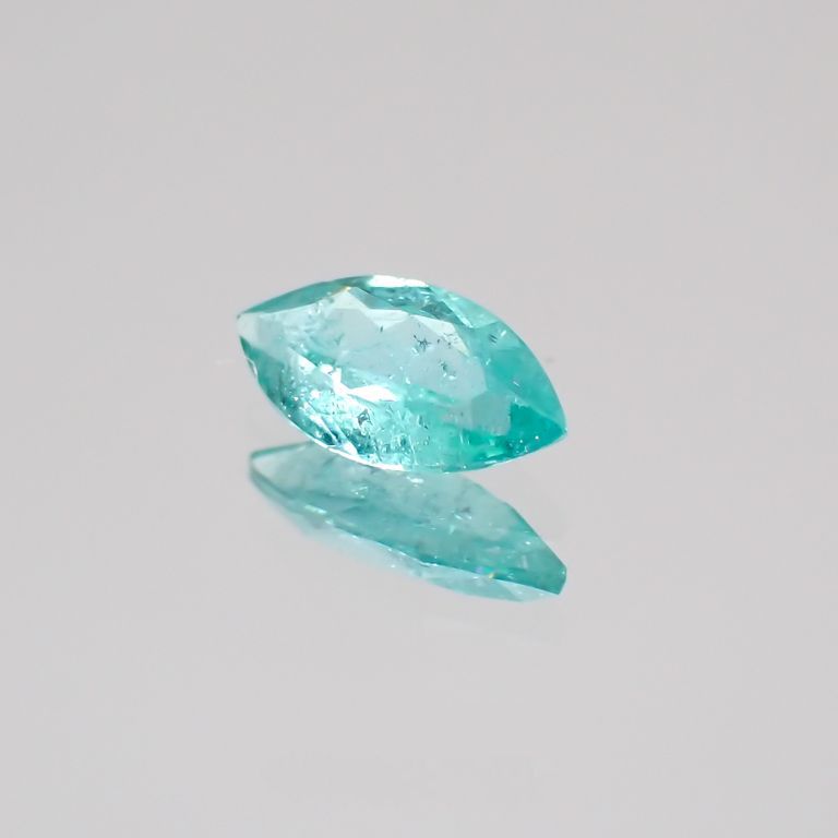 パライバトルマリン(宝石名トルマリン/別名パライバ・トルマリン) ブラジル産 0.22ct 識別済[20129256]6.2×3.2mm前後