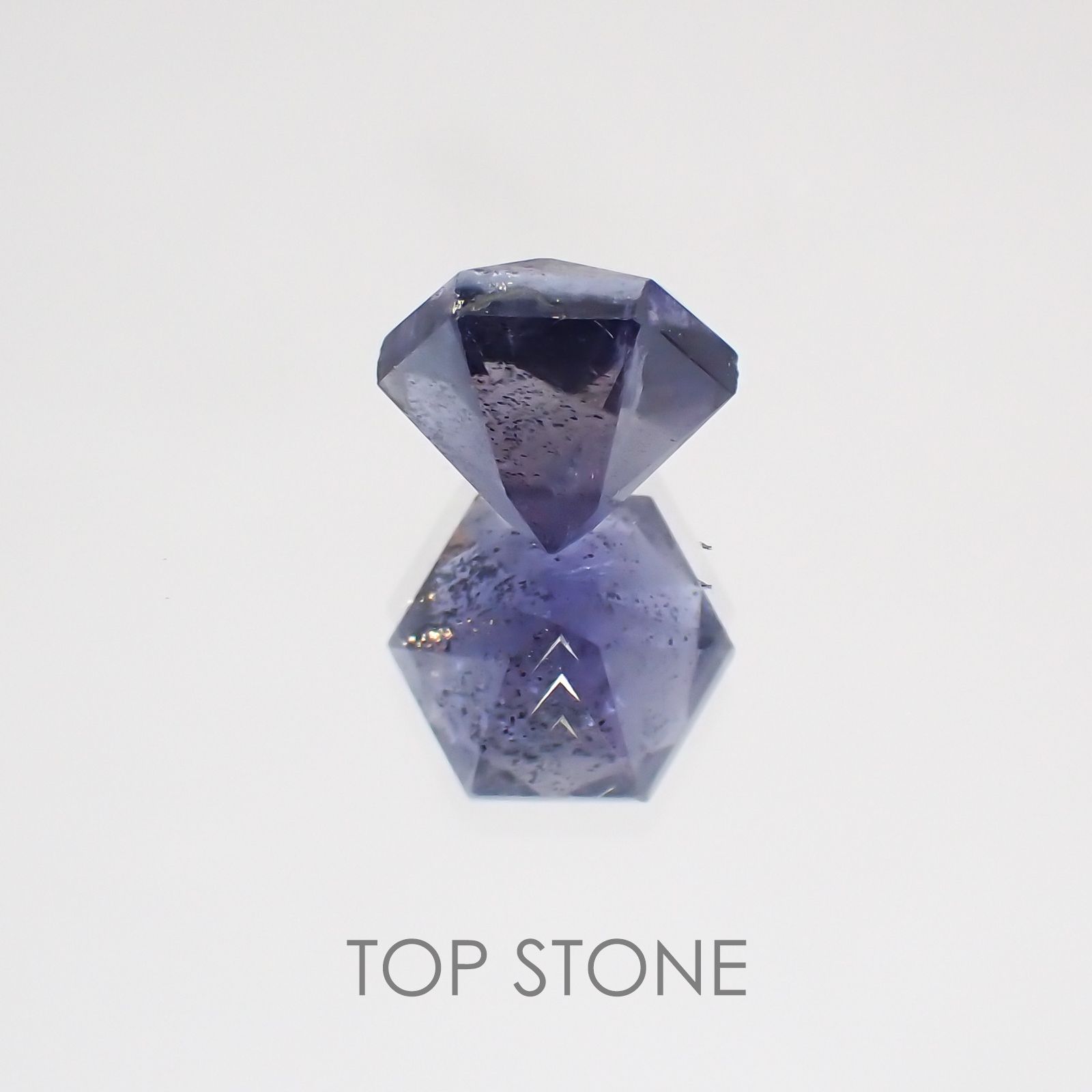 アイオライトサンストーン インド・ブラジル産 ルース 1.11ct[21019193]6.1×6.1mm前後