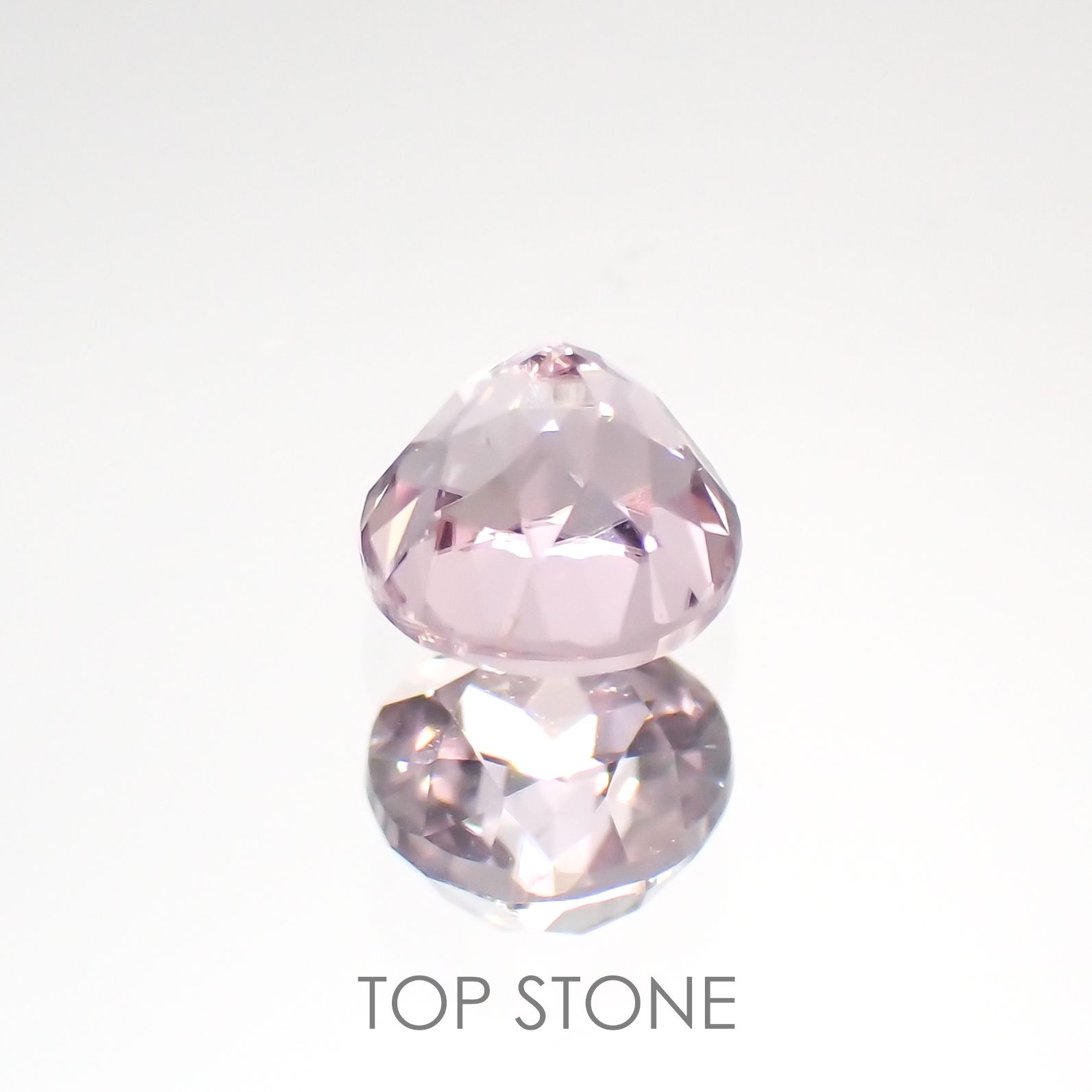 ピンクダイアスポア(宝石名ダイアスポア) アフガニスタン産 0.40ct 識別済[210912439]4.1×4.1mm前後