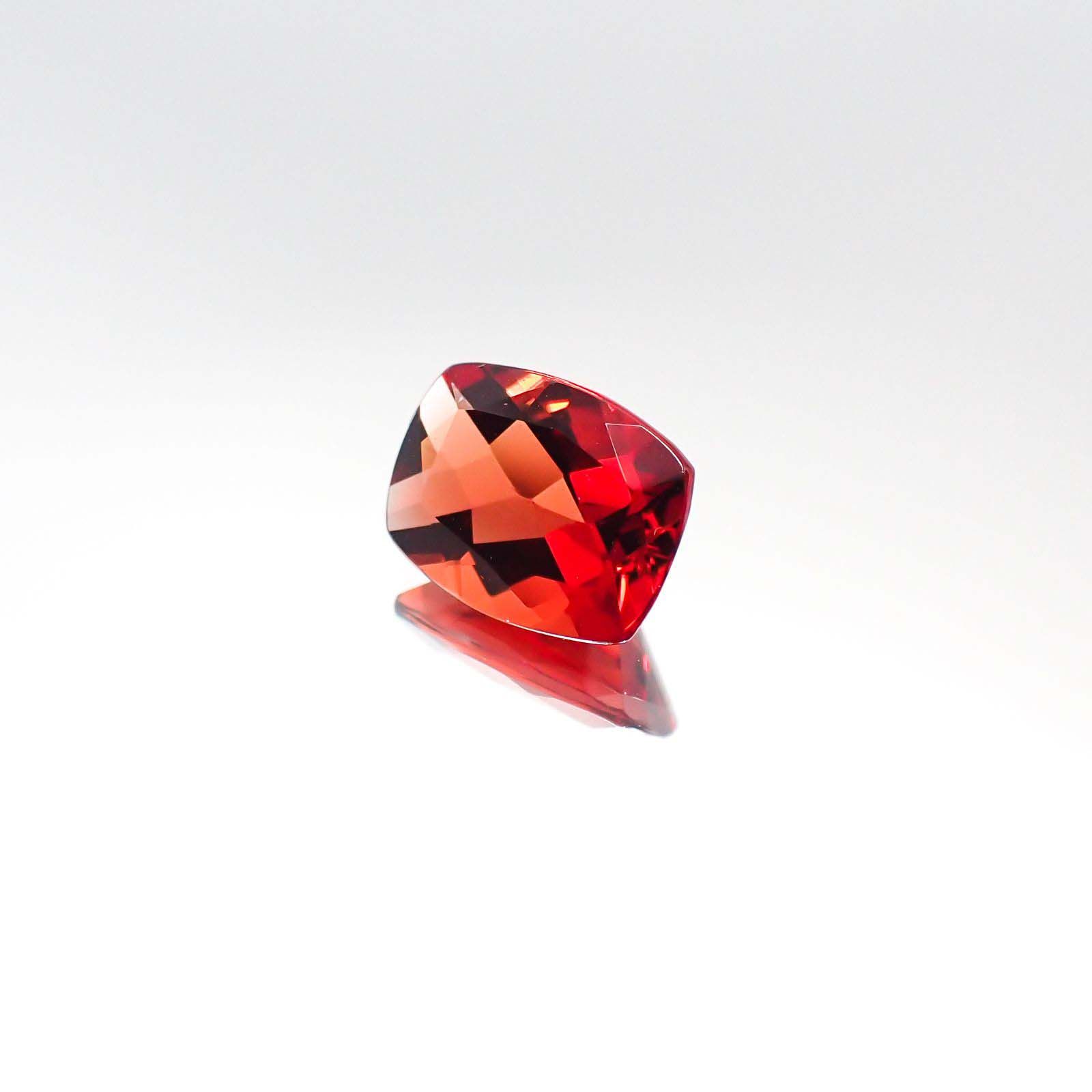 アンデシン(宝石名アンデシン/ラブラドライト)チベット産 1.11ct 識別済[230622480]8.1x6.2mm前後