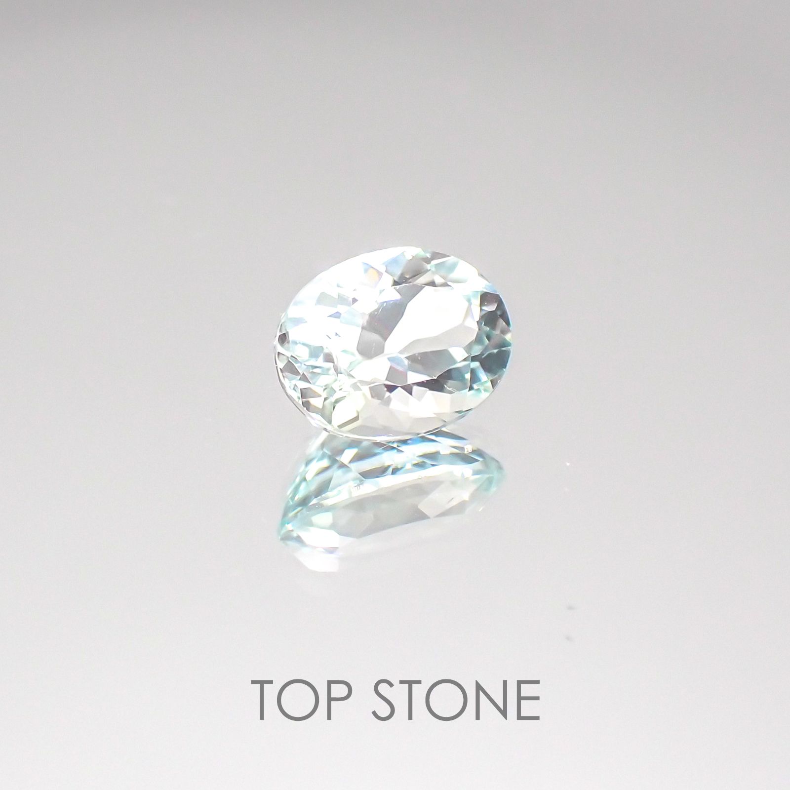 アンブリゴナイト/モンテブラサイト マダガスカル産 ルース 1.43ct[20207395]8.1×6.3mm前後