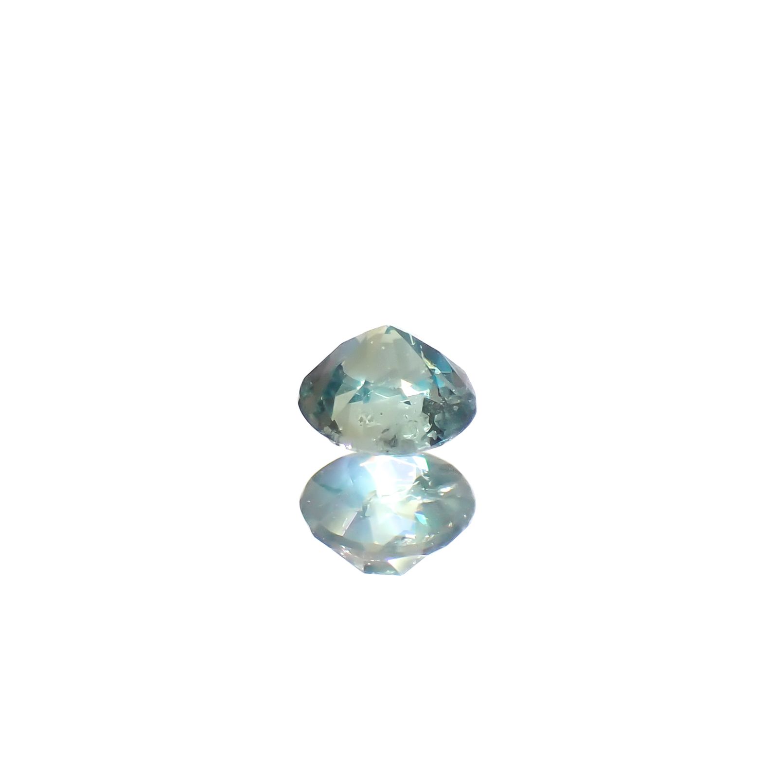 アレキサンドライト ブラジル産/EmeraldMains社製 0.079ct[240527631]2.6x2.6mm前後