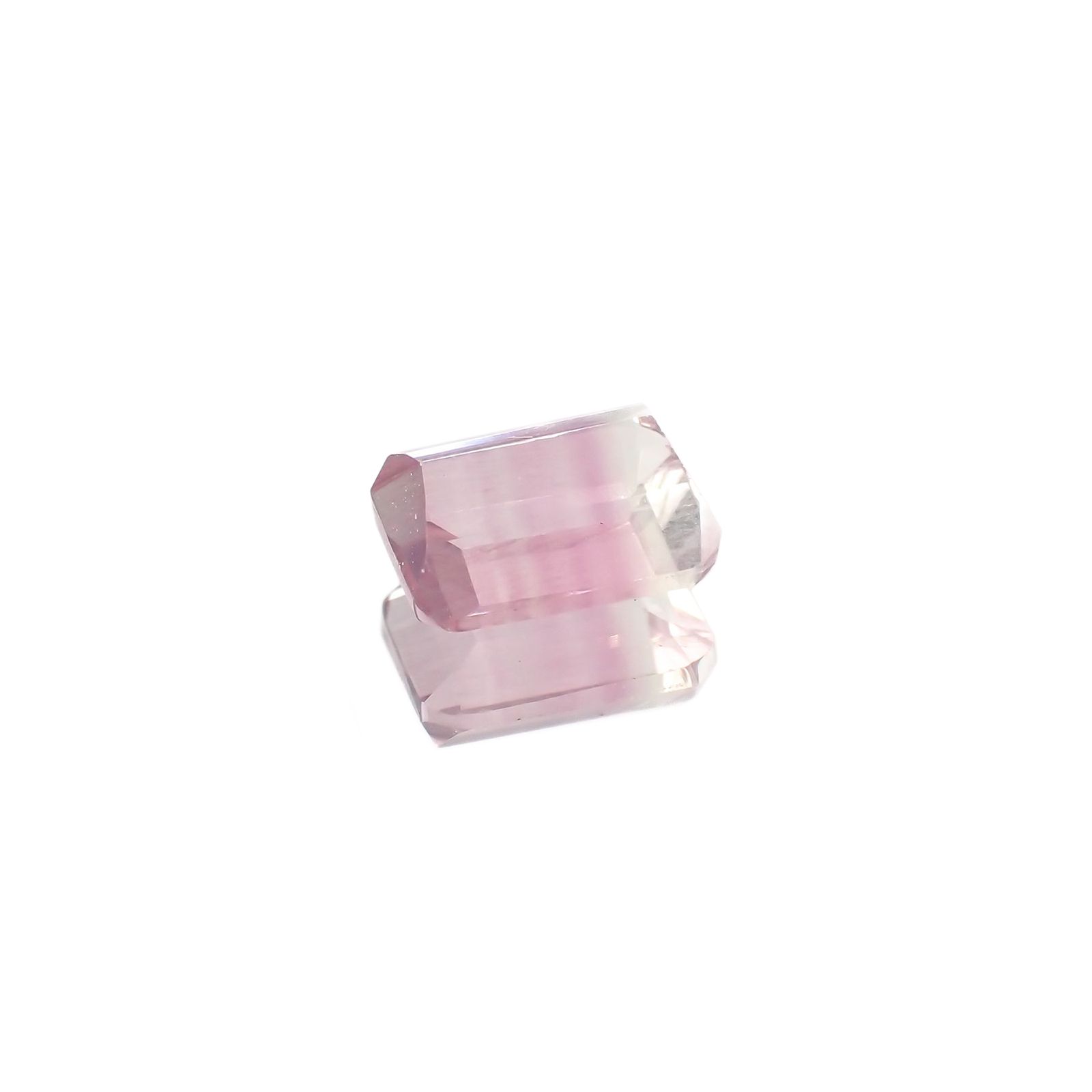 バイカラーフローライト 中国産 1.84ct [220917985]7.9x5.9mm前後