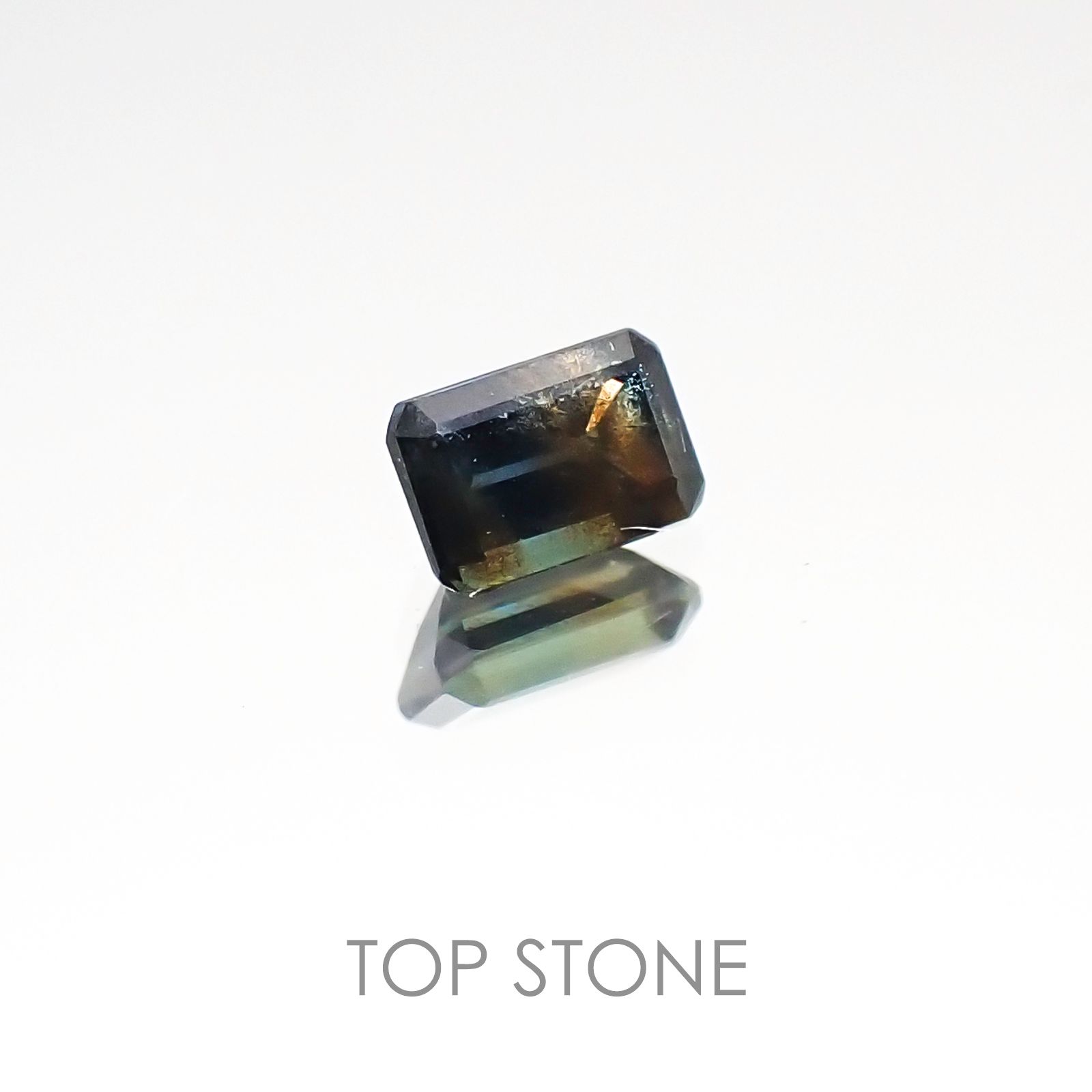 ゴールドシーンサファイア 非加熱 ケニア産 ルース 0.31ct[20117121]4.4×2.9mm前後