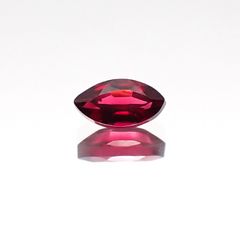 レッドスピネル(宝石名レッド・スピネル)タンザニア産 0.19ct 識別済[231124097]4.8x2.6mm前後