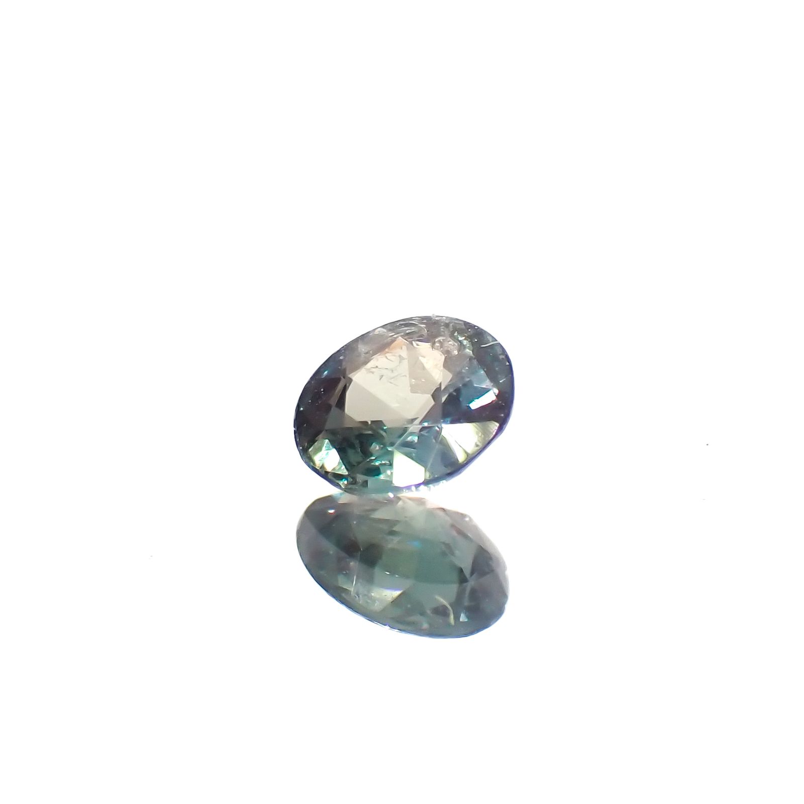 アレキサンドライト ブラジル産/EmeraldMains社製 0.14ct[240427156]3.4x3.4mm前後