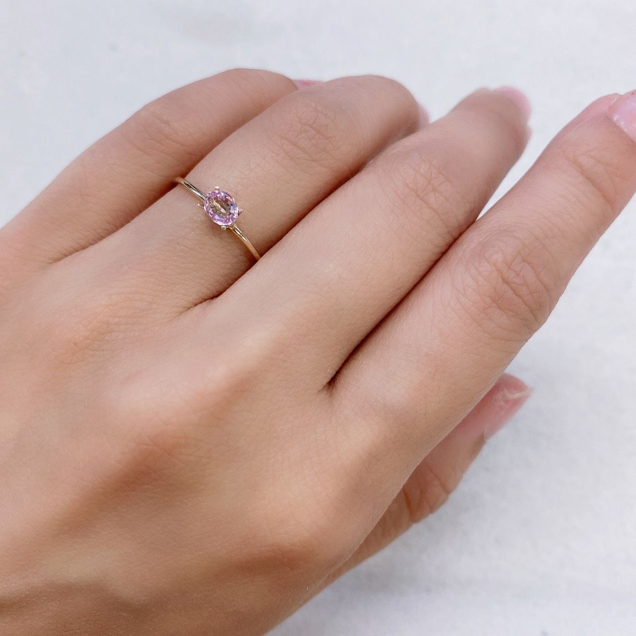 ピンクサファイア(宝石名ピンク・サファイア) マダガスカル/スリランカ産 0.37ct 識別済[210712561]4.7×3.8mm前後