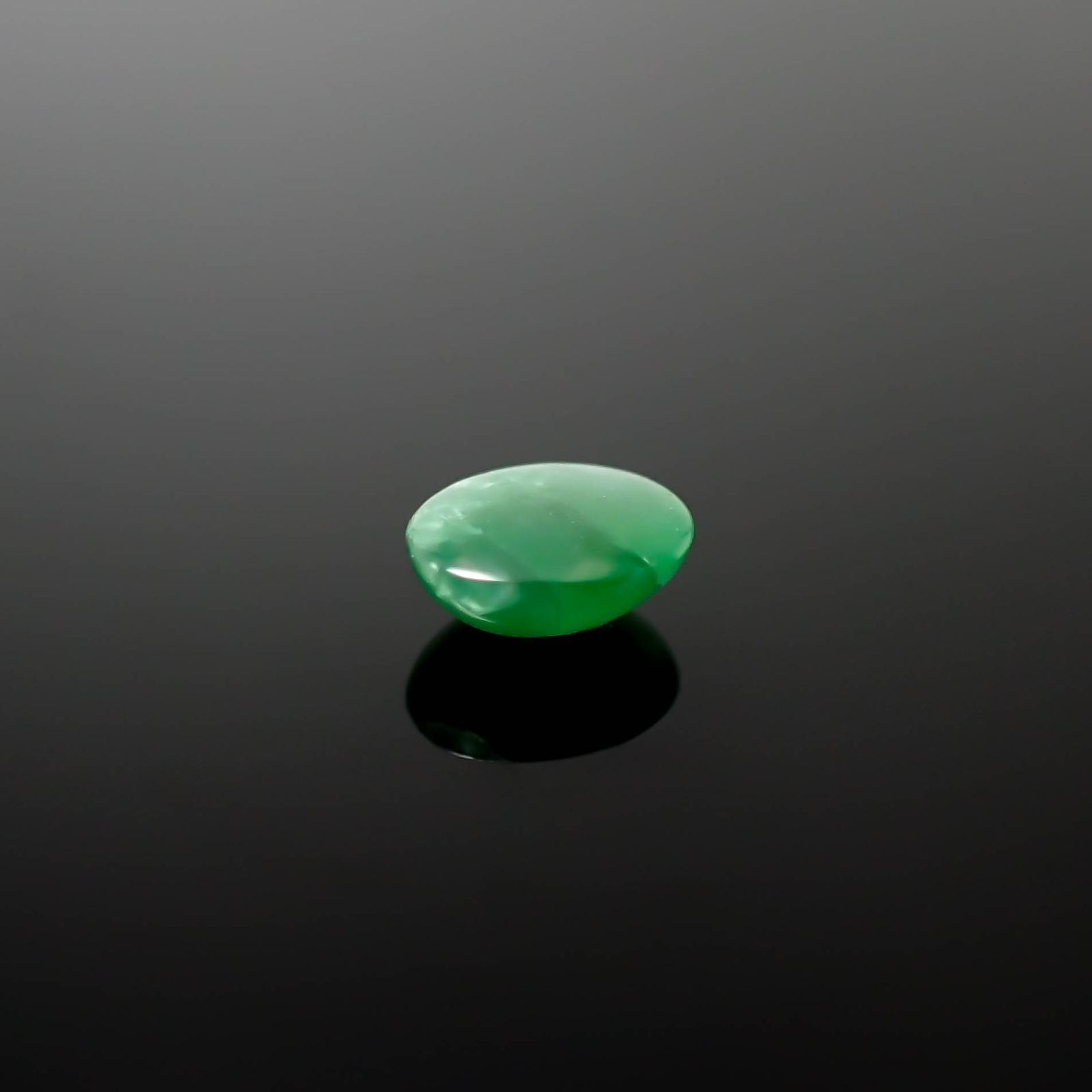 翡翠 ビルマ産 0.31ct[240326942]4.8x3.5mm前後