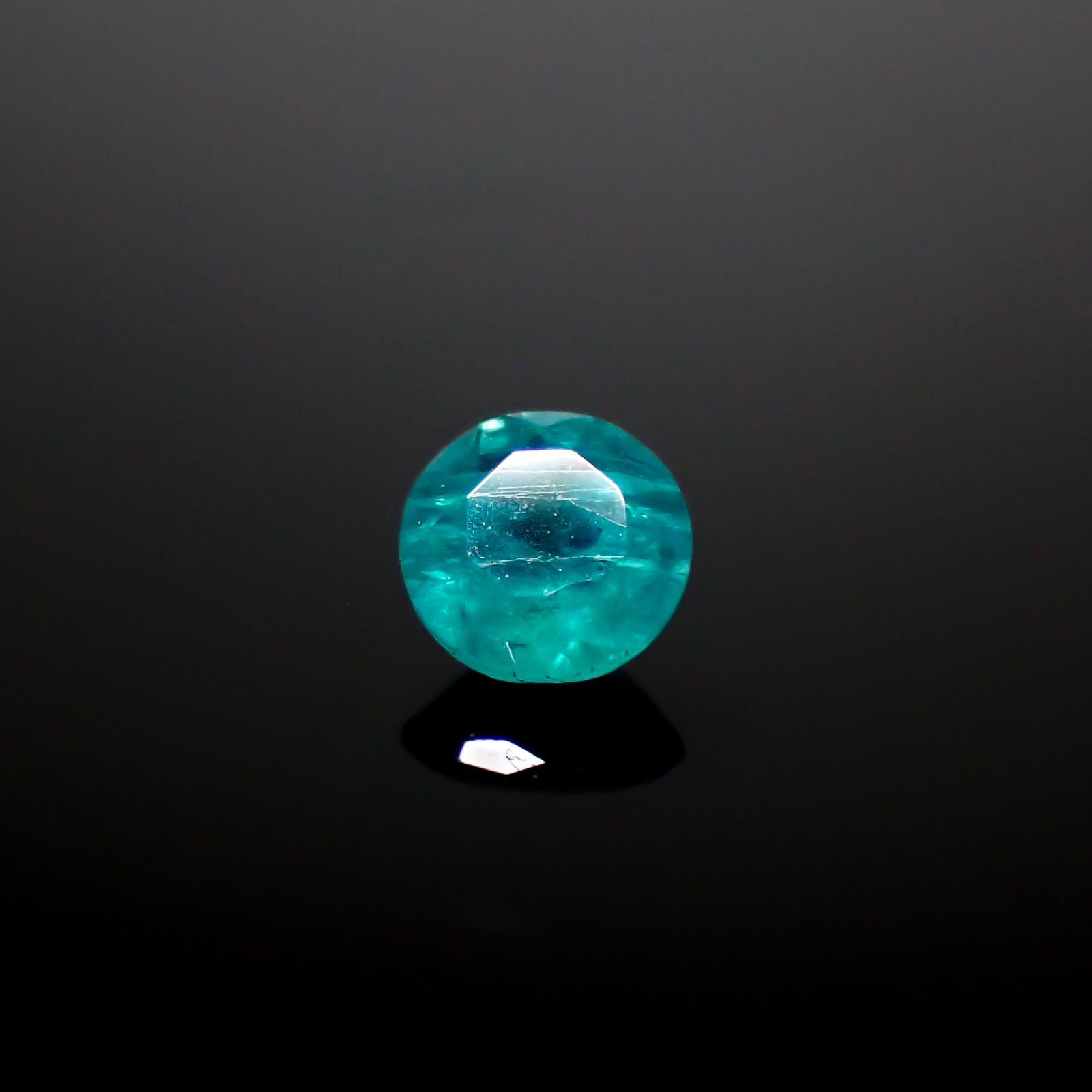 グランディディエライト マダガスカル産 0.48ct [250129688]5.1x5.1mm前後