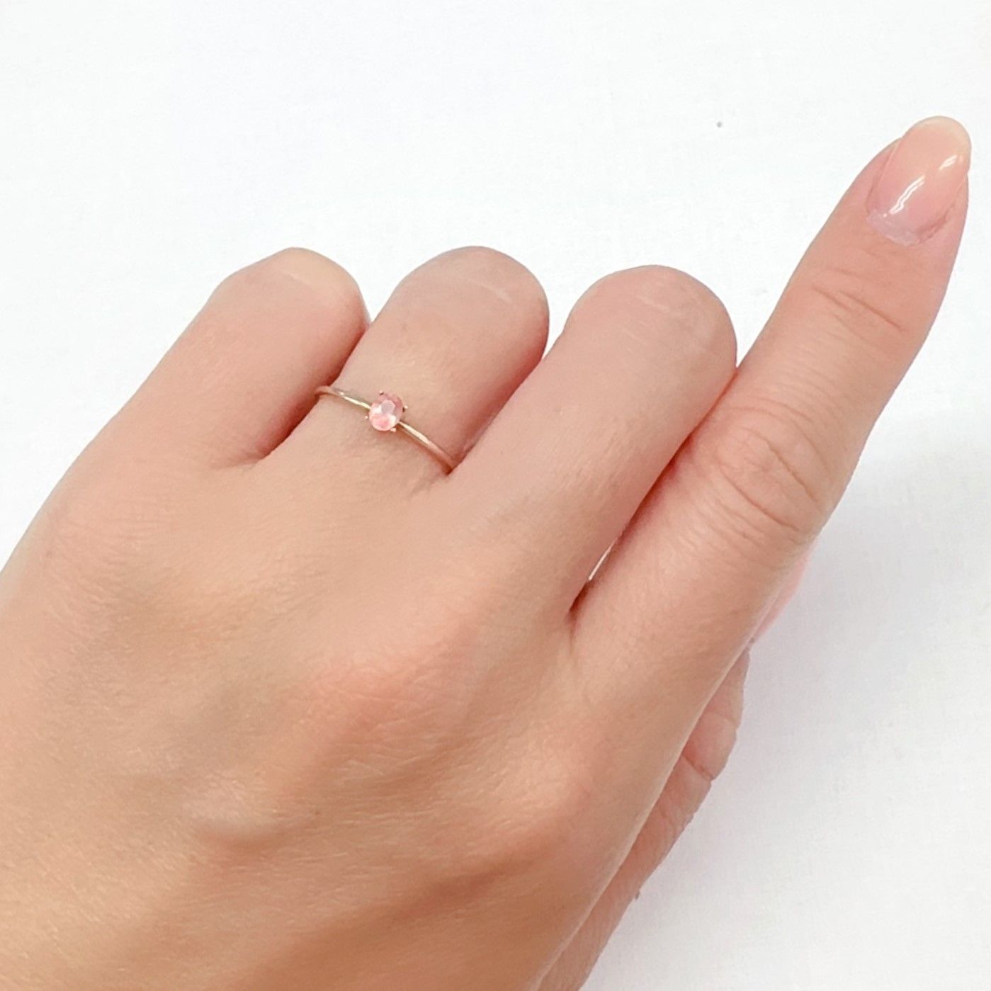 ロードクロサイト アルゼンチン産 0.22ct[240226168]3.9x3mm前後