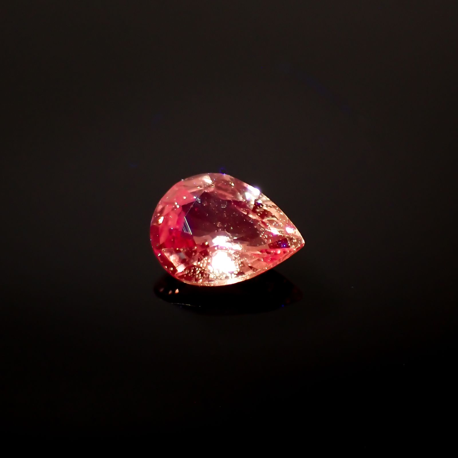 パパラチャサファイア非加熱(宝石名サファイア/別名パパラチャ・サファイア)スリランカ産 0.35ct GIA鑑付[231224696]5.1x4mm前後