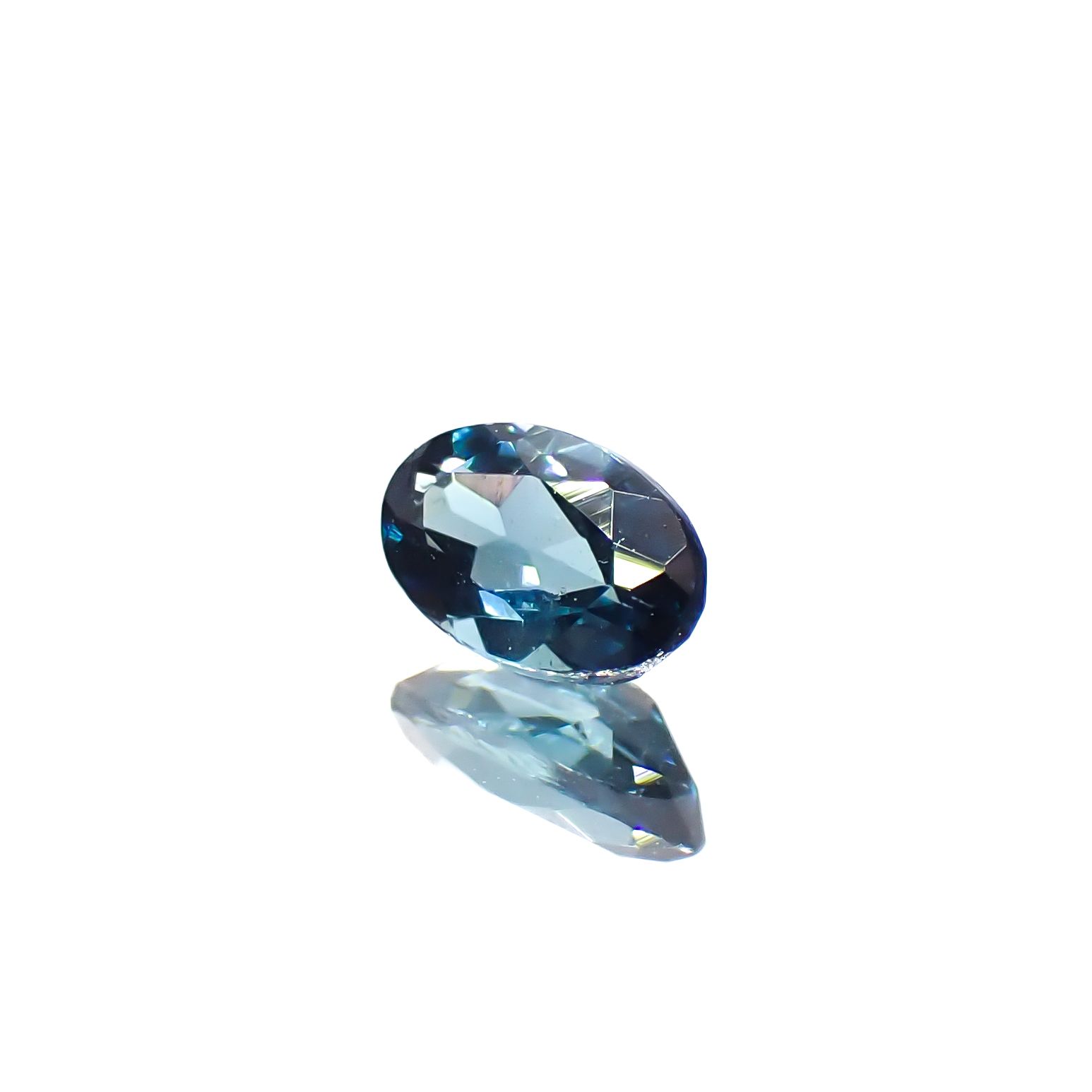 ブルートルマリン ブラジル産 0.23ct[240628022]4.9x3mm前後