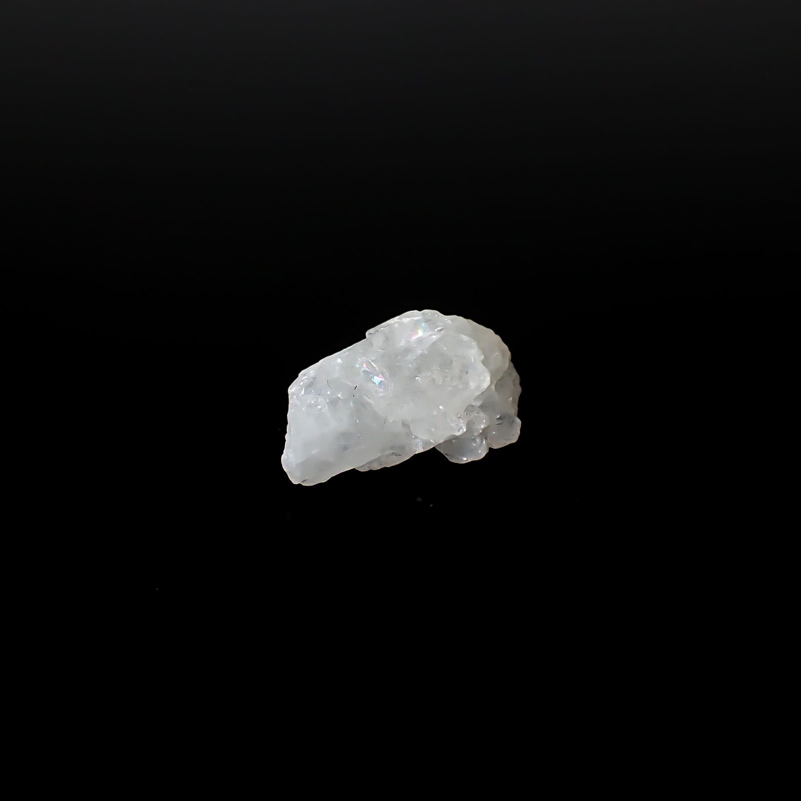 フェナカイト原石 ロシア産 5.50ct / 14.5x9.6mm前後 [260532178]
