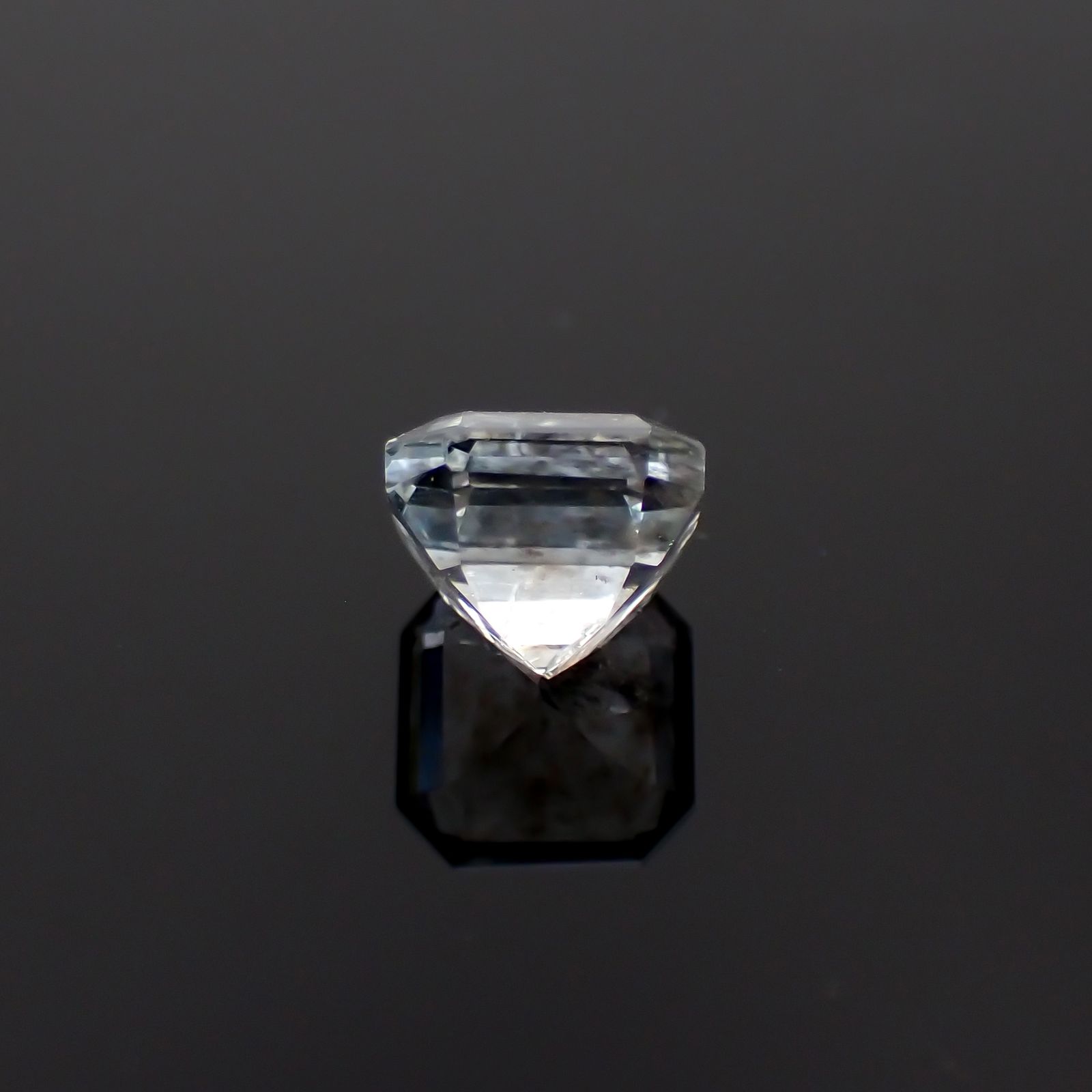 アベンチュリンアクアマリン ナイジェリア産 1.22ct[231224705]6.1x6mm前後