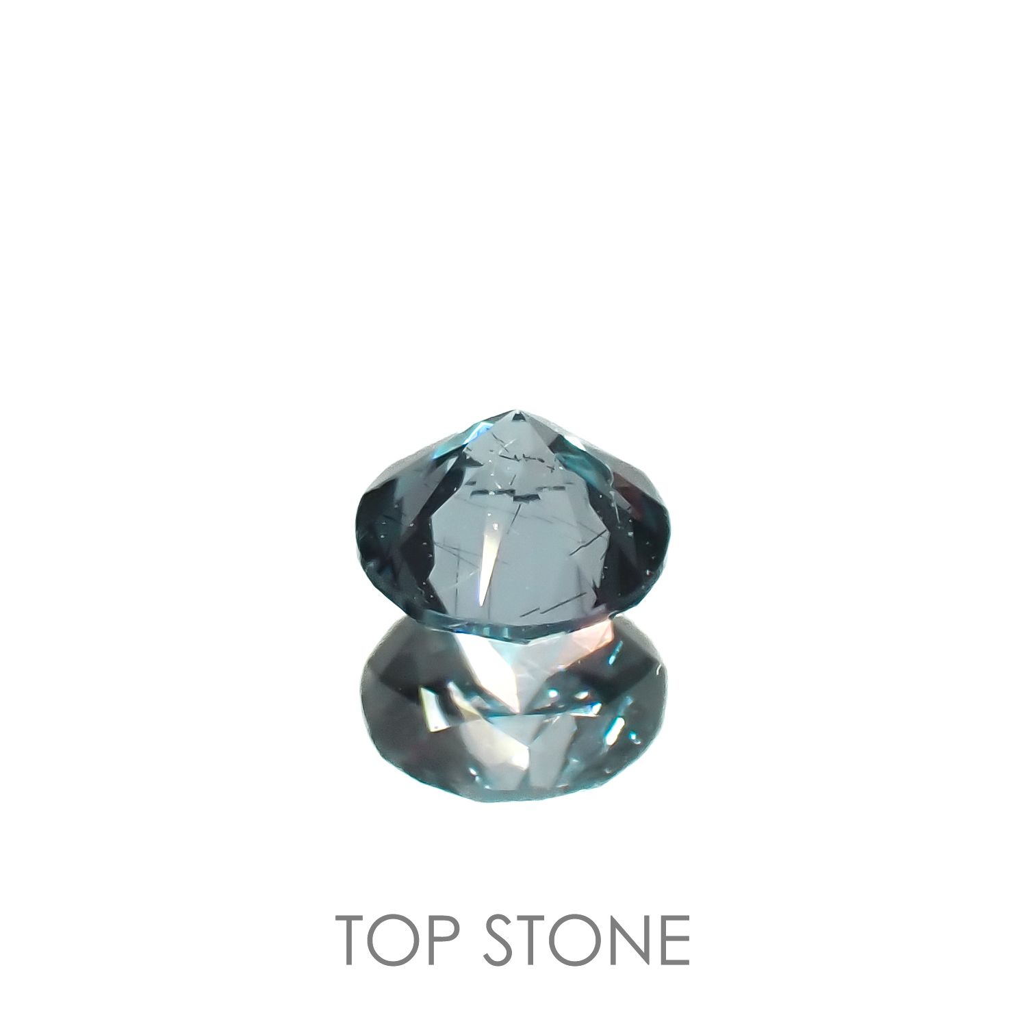 カラーチェンジガーネット アレキタイプ(宝石名ガーネット)マダガスカル・ベキリー産 0.17ct 識別済[221219426]3.3x3.3mm前後