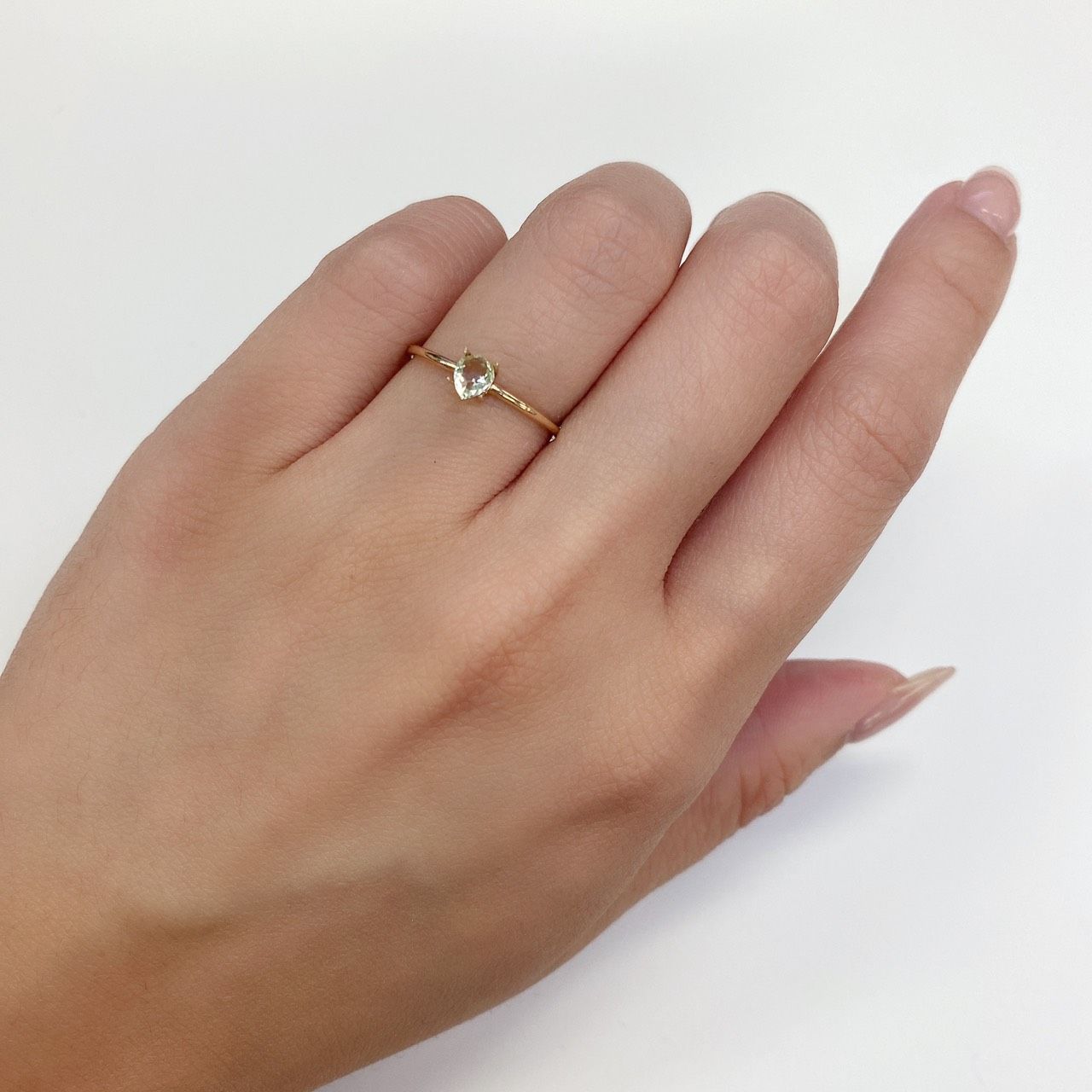 ハイアライトオパール(宝石名オパール) メキシコ産 0.198ct ソ付(彩珠)[210611144]4.8×3.6mm前後