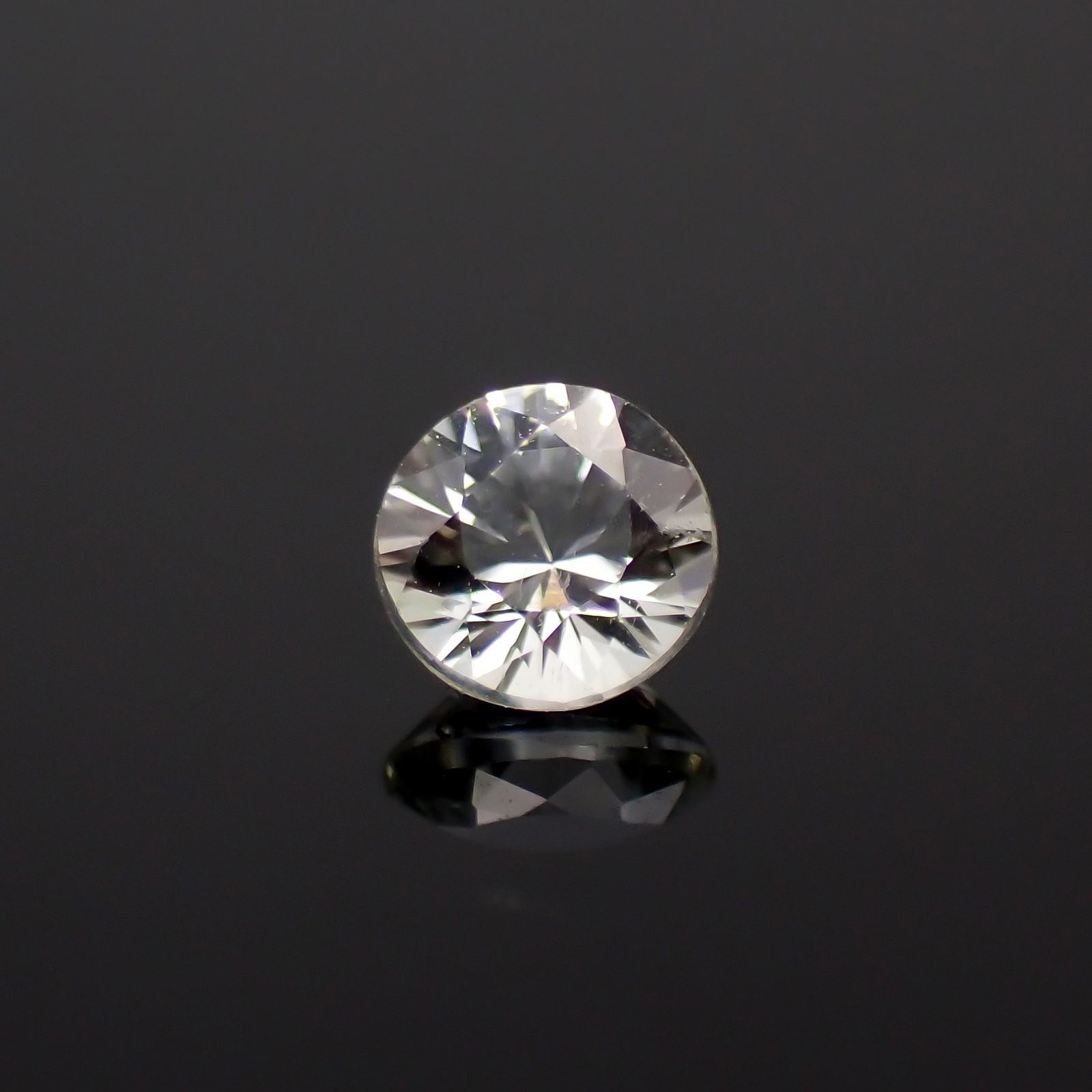 リューコガーネット ビルマ産 0.22ct[230923536]3.5x3.5mm前後