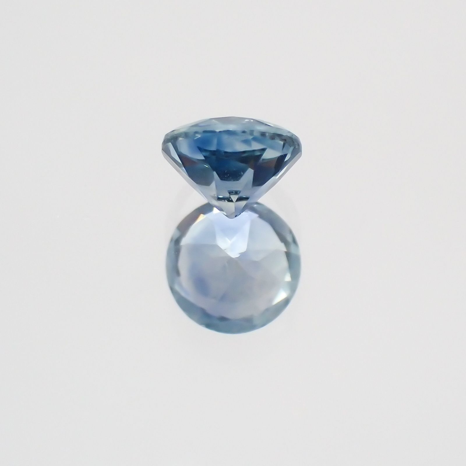 モンタナサファイア アメリカ産 ルース 0.24ct[21019487]3.6×3.6mm前後