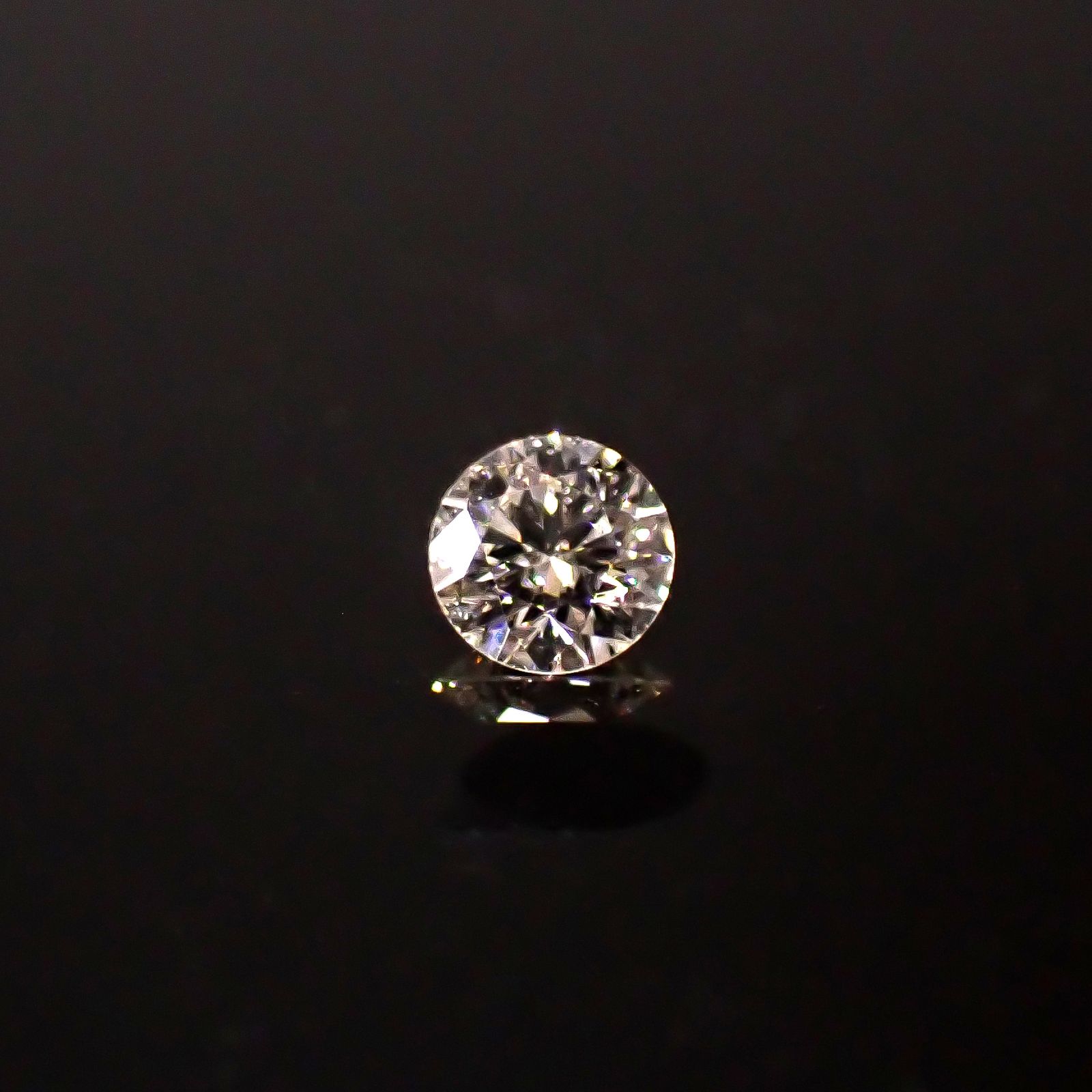 ダイヤモンド SI1-VS ハート&キューピッド 0.070ct / 2.6x2.6mm前後 [251031185]