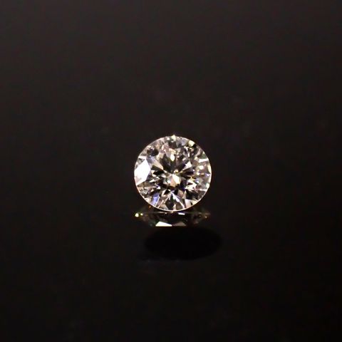 ダイヤモンド SI1-VS ハート&キューピッド 0.070ct / 2.6x2.6mm前後 [251031185]