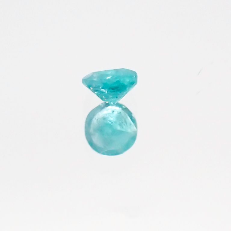パライバトルマリン(宝石名トルマリン/別名パライバ・トルマリン) ブラジル・パライバ州バターリャ鉱山産 0.028ct 識別済[20117234]2.1×2mm前後