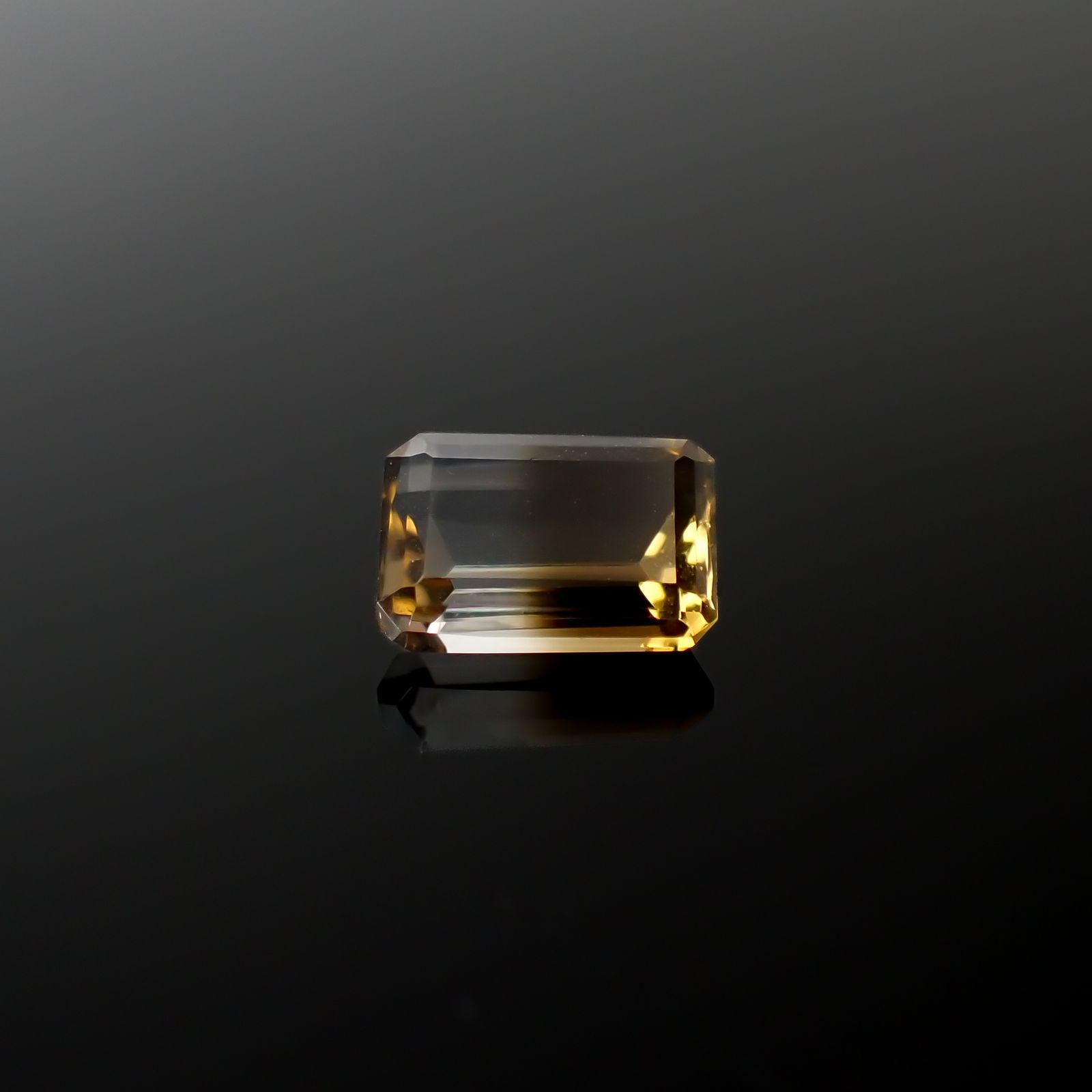 バイカラーシトリン ブラジル・ミナスジェライス州産 2.68ct[240326448]10.1x6.9mm前後
