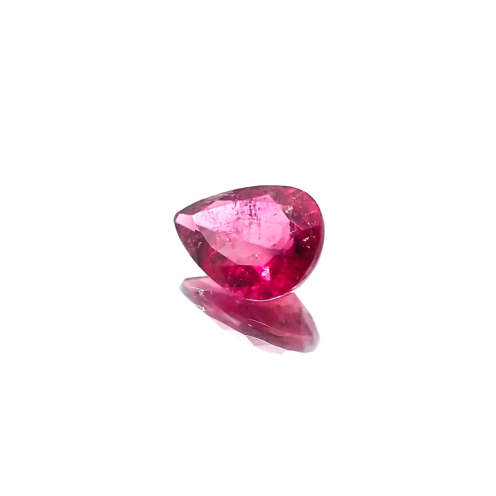 パープルトルマリン(宝石名パープル・トルマリン)ブラジル産 識別済 0.98ct / 8.1x6mm前後 [260323897]
