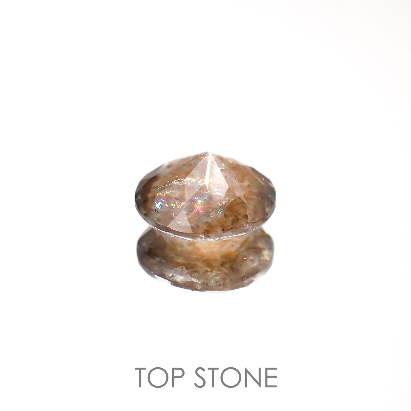 アベンチュリンアクアマリン ナイジェリア産 0.66ct[220917713]6.2x6.2mm前後