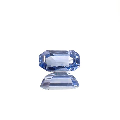 アイスブルーサファイア スリランカ産 0.89ct [241229585]6.8x3.8mm前後