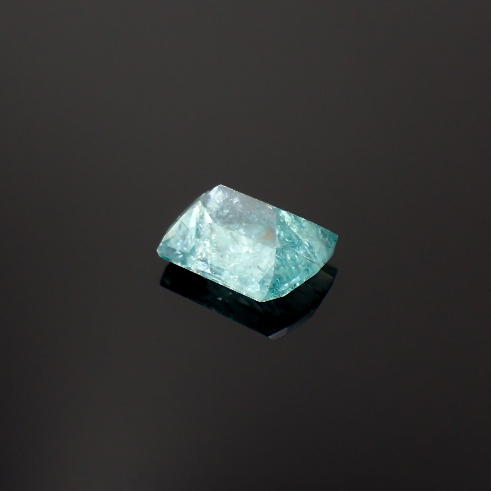 ◇カスタムカット◇パライバトルマリン モザンビーク産 8.89ct[230622508]15.1x11.5mm前後