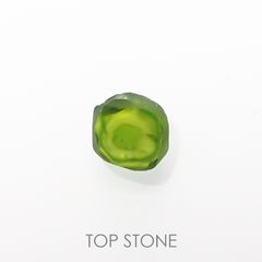 デマントイドガーネット(宝石名デマントイド・ガーネット) 原石・結晶 0.38ct 識別済[210812775]4.5×4.4mm前後