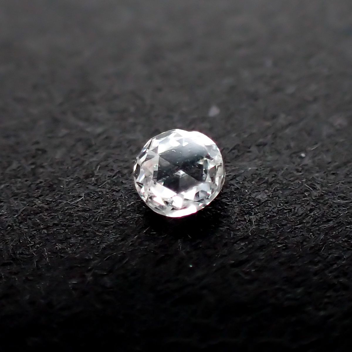 ◇ローズカット◇ダイヤモンド SI-VS / D-G(宝石名ダイアモンド) 0.070ct 識別済[210510900]2.4×2.4mm前後