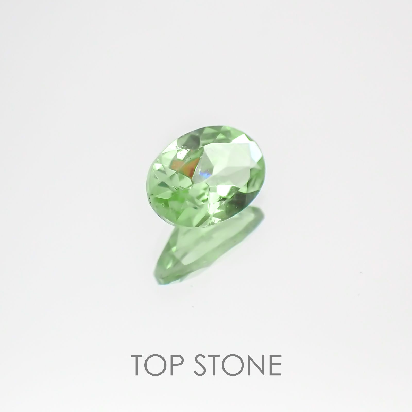 ミントガーネット タンザニア産 ルース 0.42ct[21017918]6×3.9mm前後