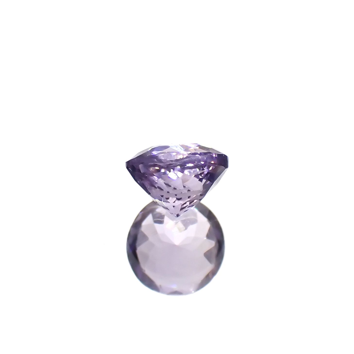 マリアライト(宝石名パープル・スキャポライト)スリランカ産 0.34ct 識別済[240326979]4.5x4.4mm前後