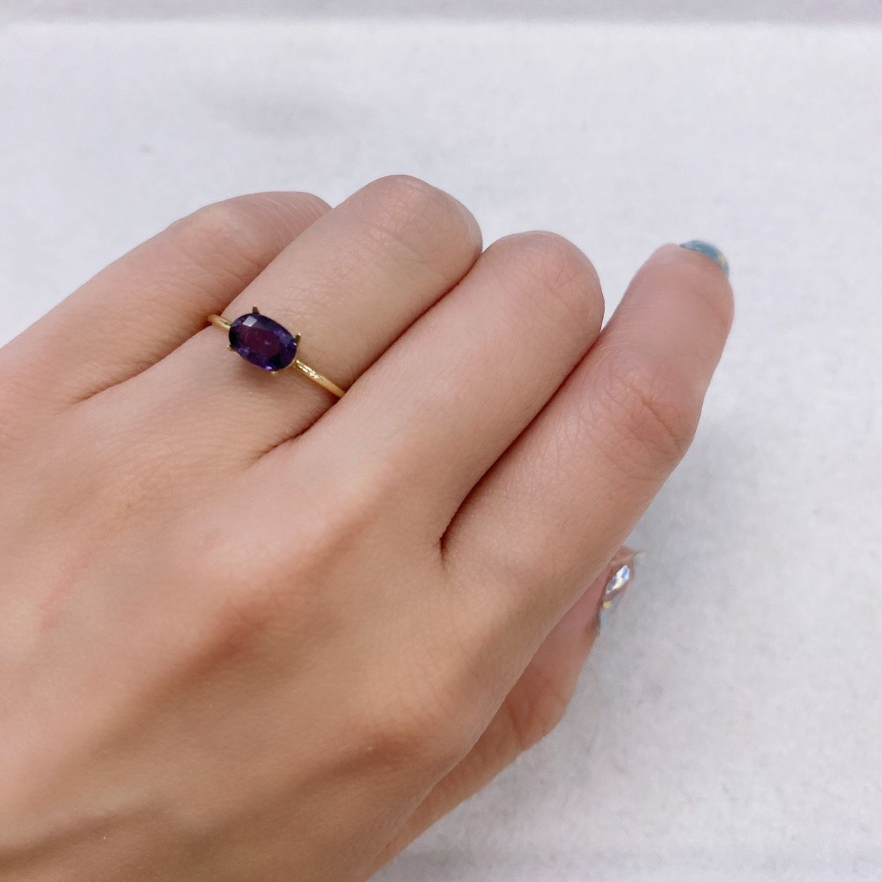 バイカラーサファイア(宝石名バイカラー・サファイア) マダガスカル/タンザニア産 0.84ct 識別済[210812484]7×4.9mm前後