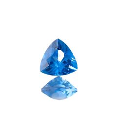 アウイナイト フルオレッセンス(宝石名アウイナイト)ドイツ産 0.16ct 識別済[220917690]3.9x4mm前後