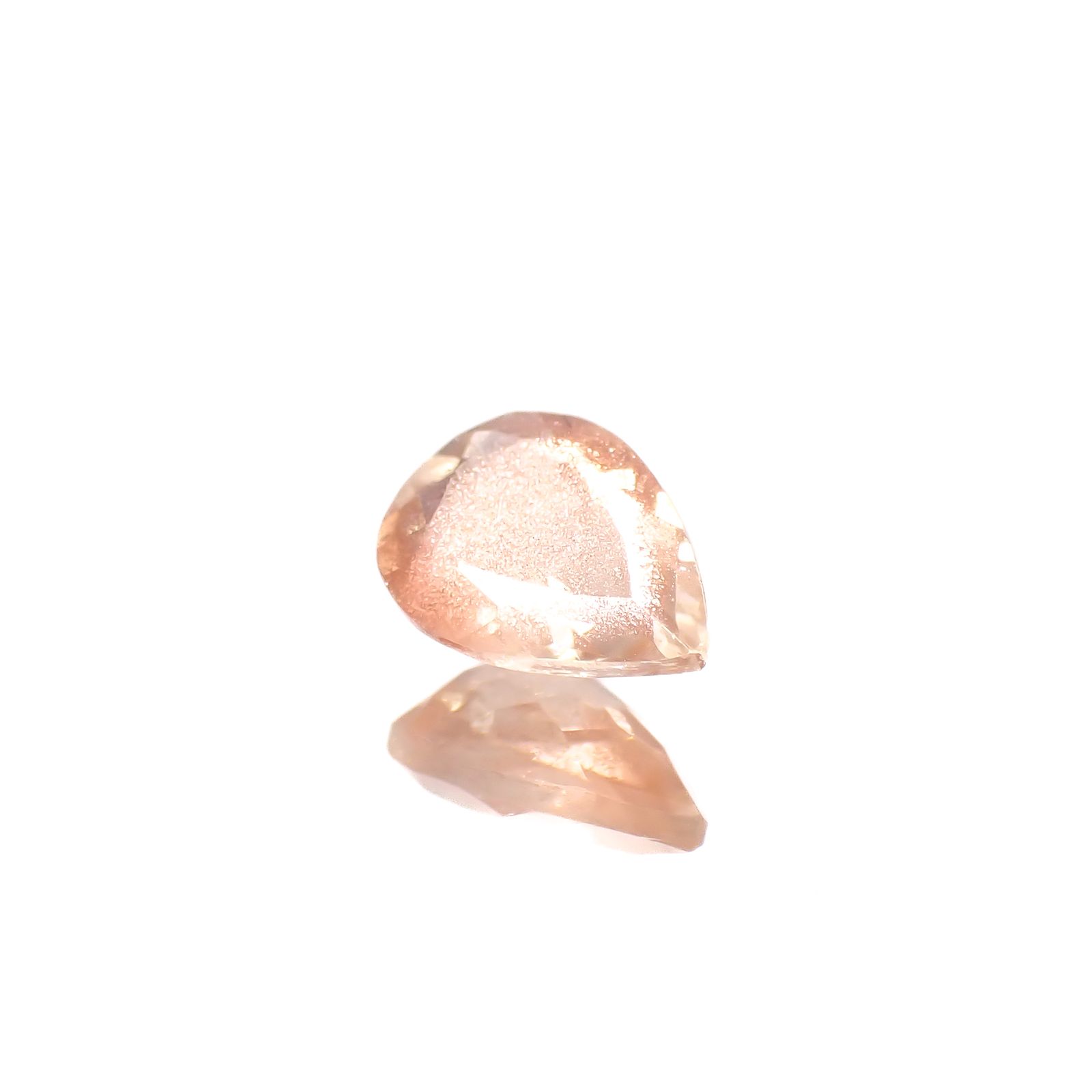 オレゴンサンストーン アメリカ・オレゴン州産 0.61ct[240627875]7.1x5mm前後