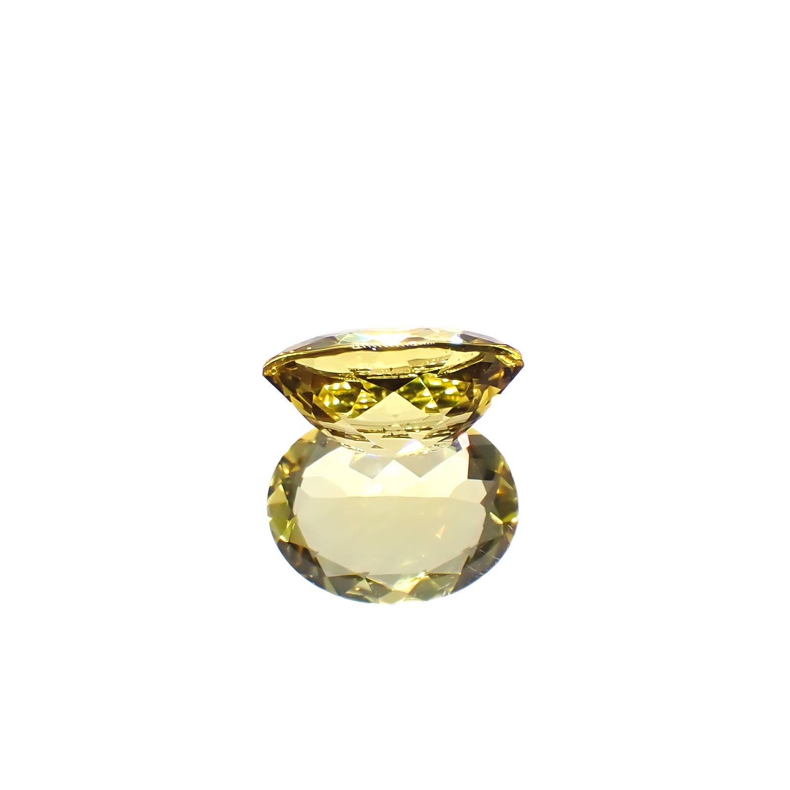 イエローベリル ブラジル産 2.05ct[240728553]10x7.8mm前後