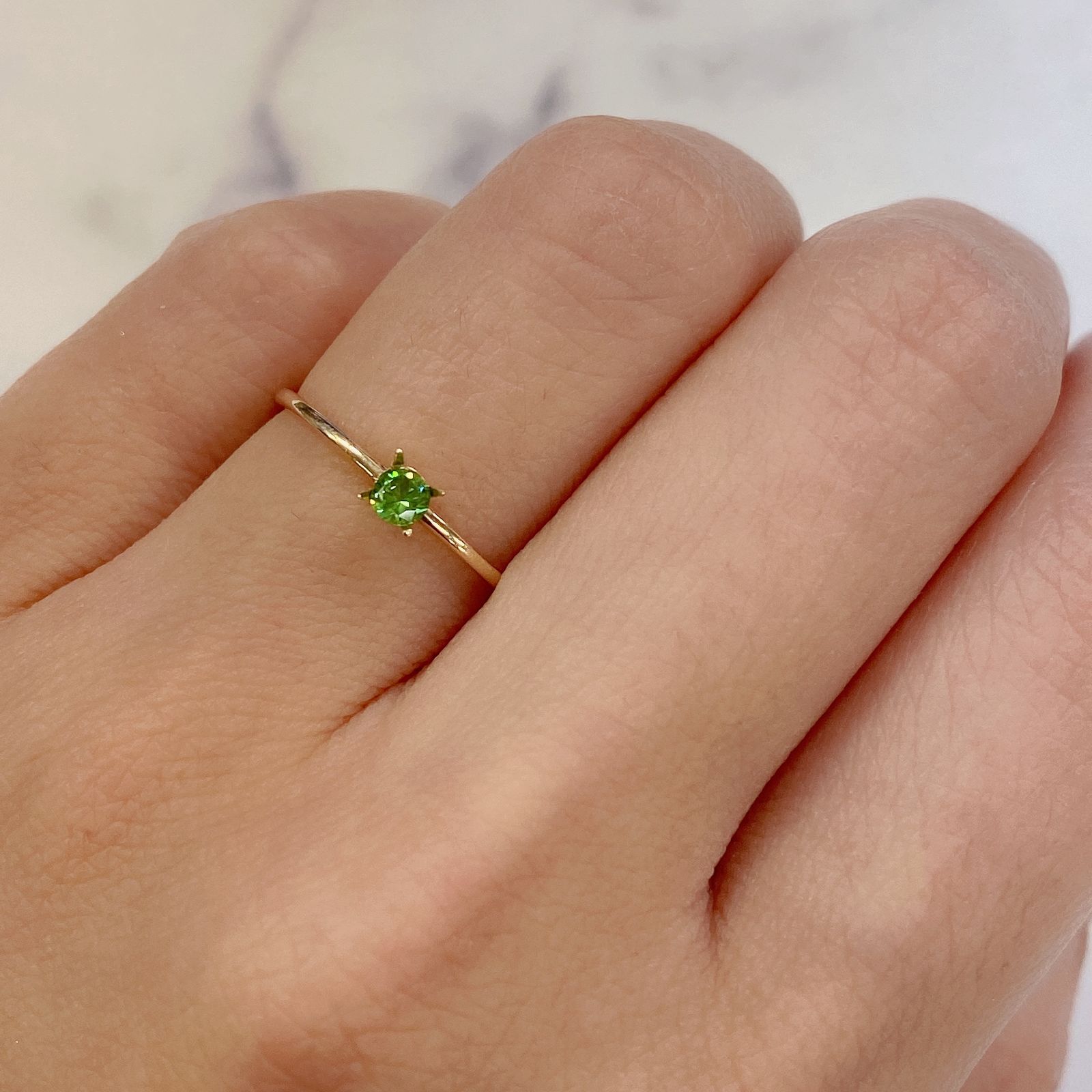 デマントイドガーネット(宝石名デマントイド・ガーネット) ロシア産 0.11ct 識別済[20063036]2.9×2.9mm前後