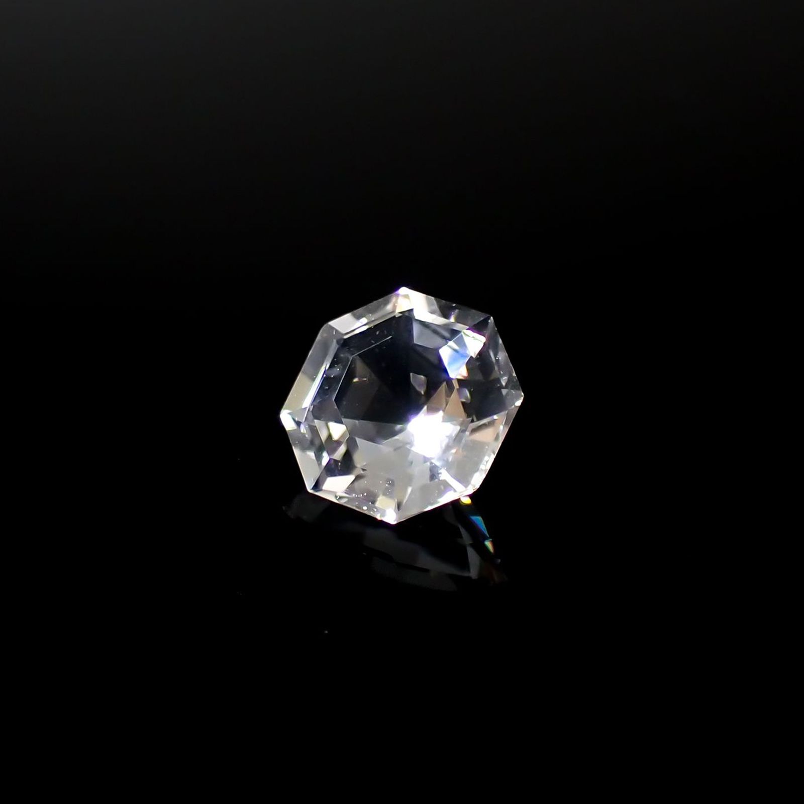 ◇オクタゴンカット◇レムリアンシードクリスタル(保証シール付き) ブラジル産 0.94ct [240326842]6.7x6.7mm前後