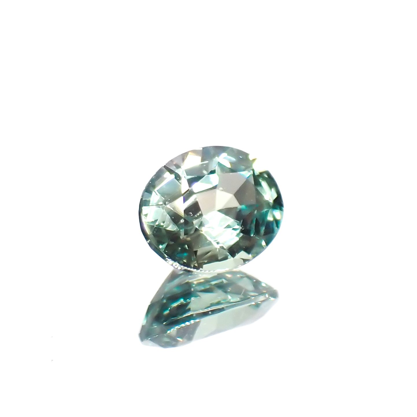 アレキサンドライト(宝石名アレキサンドライト)ブラジル産 0.55ct GIA鑑付[230823162]5.49x4.47mm前後