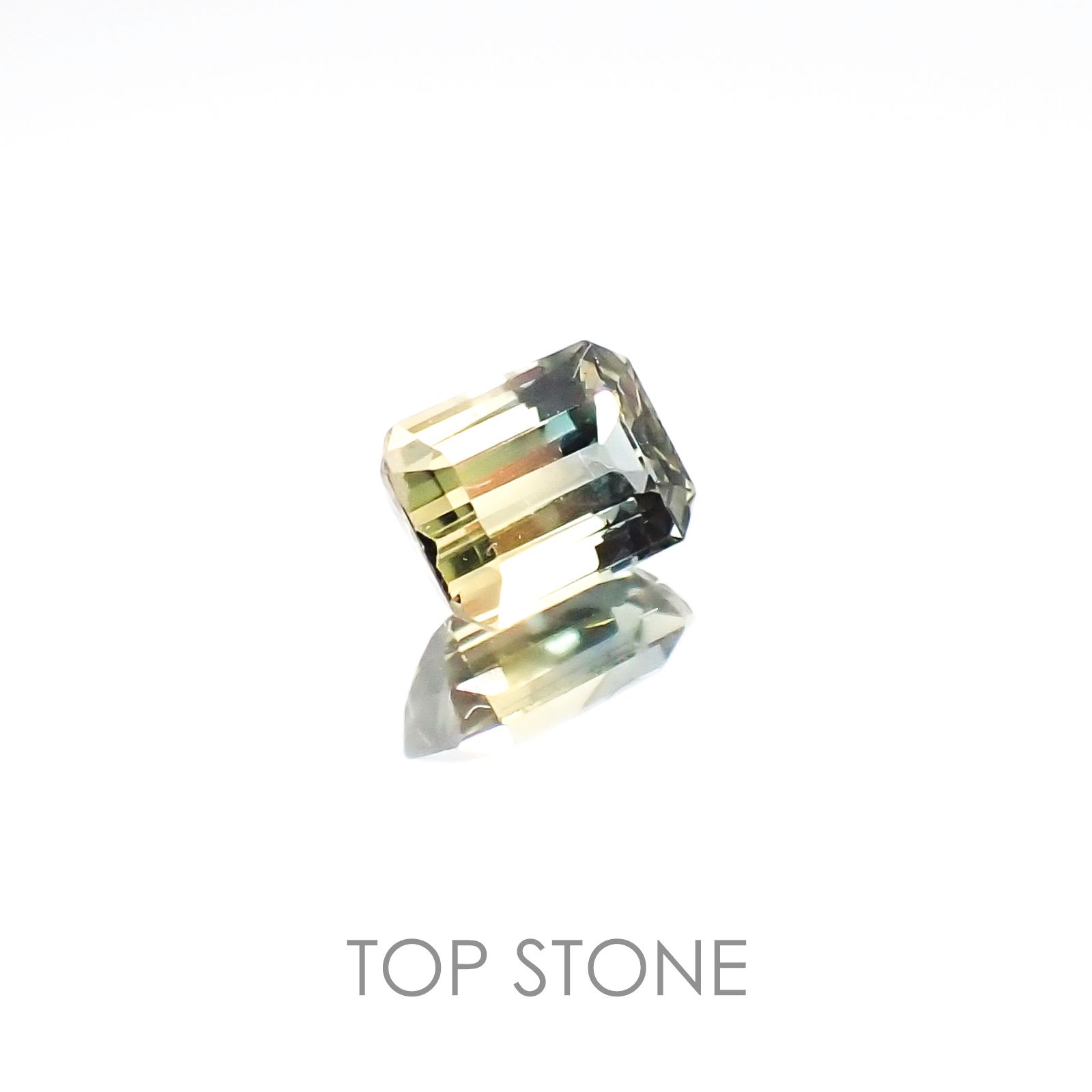 バイカラーサファイア タンザニア産 ルース 0.31ct[20106688]4.2×3.1mm前後